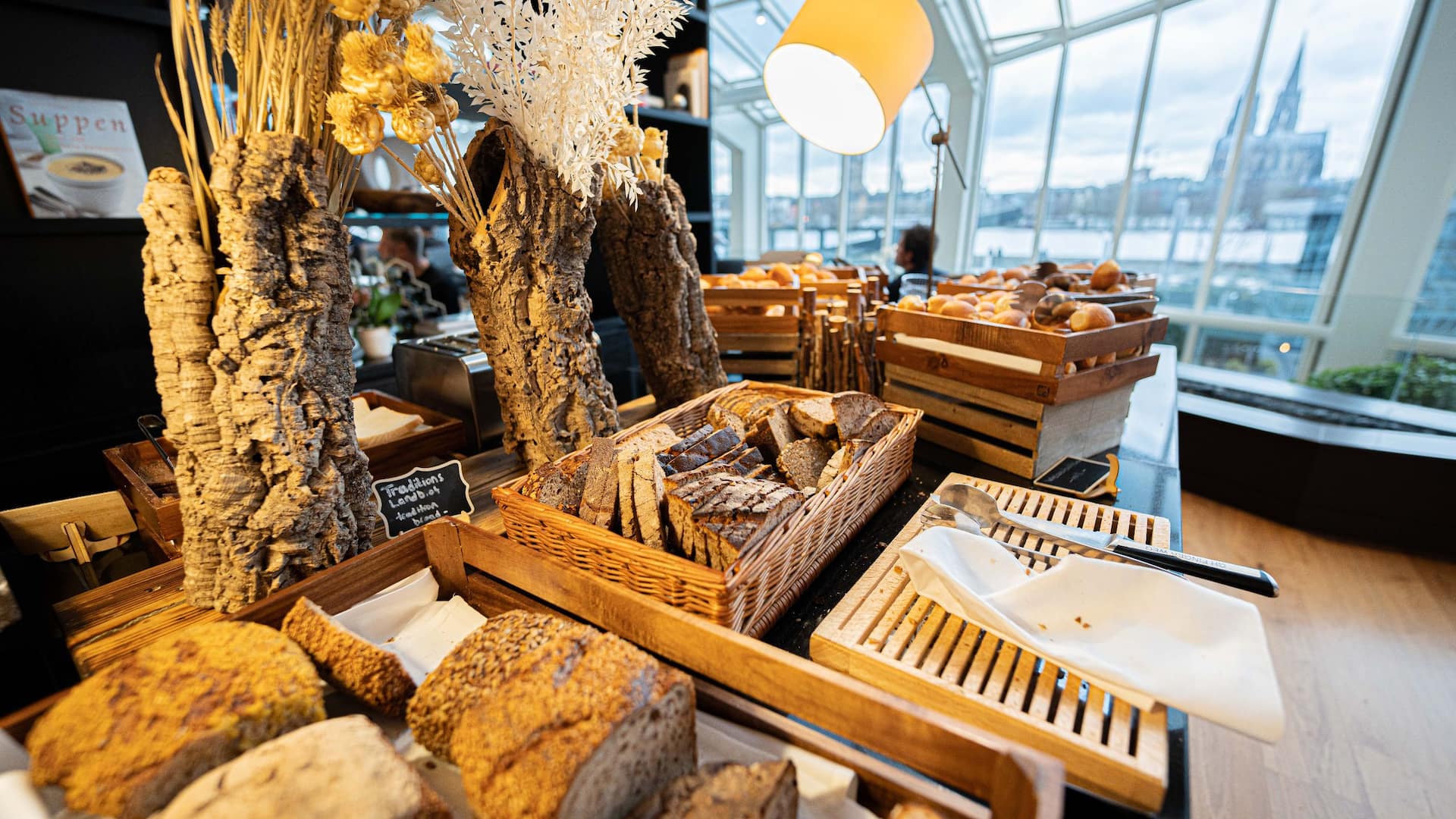 Breakfast station with fresh bread at Glashaus Restaurant of Hyatt Regency Cologne