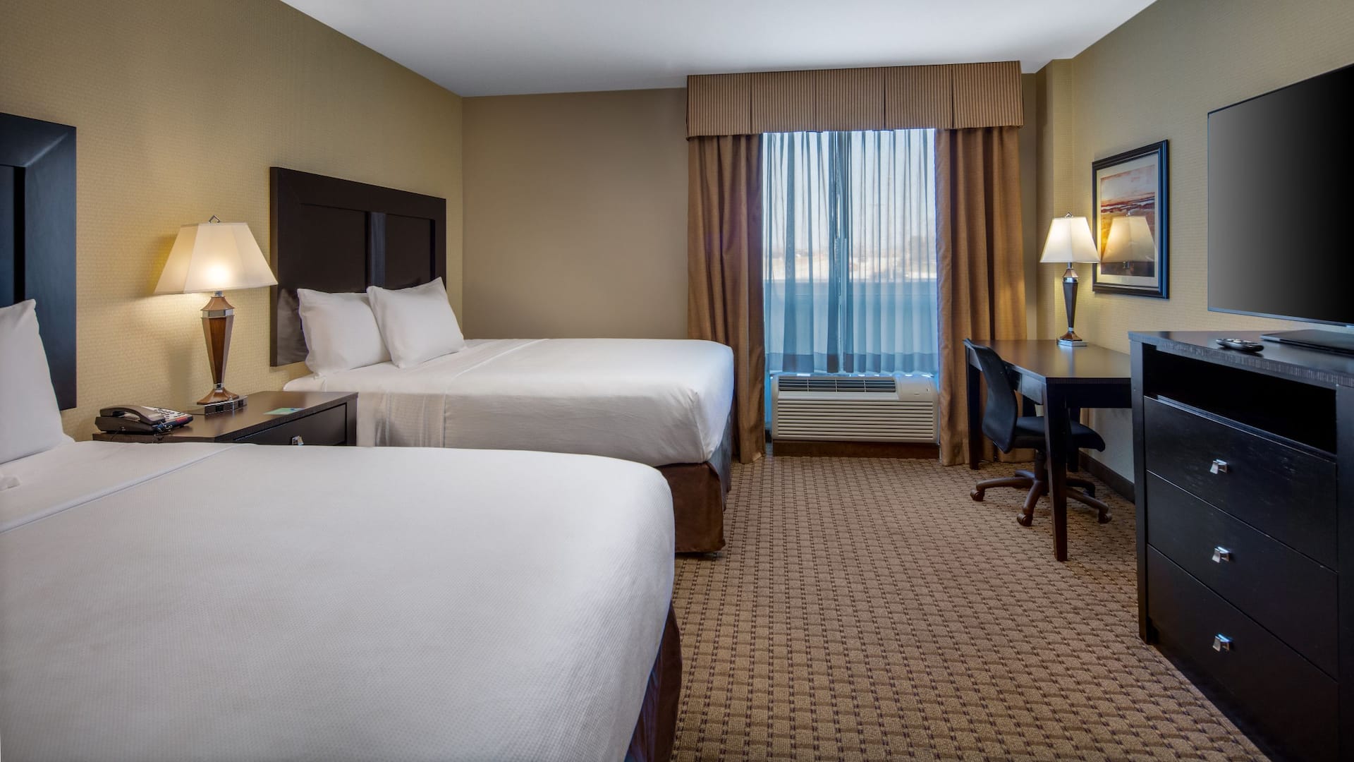 Hyatt House Bentonville / Rogers Two Queens