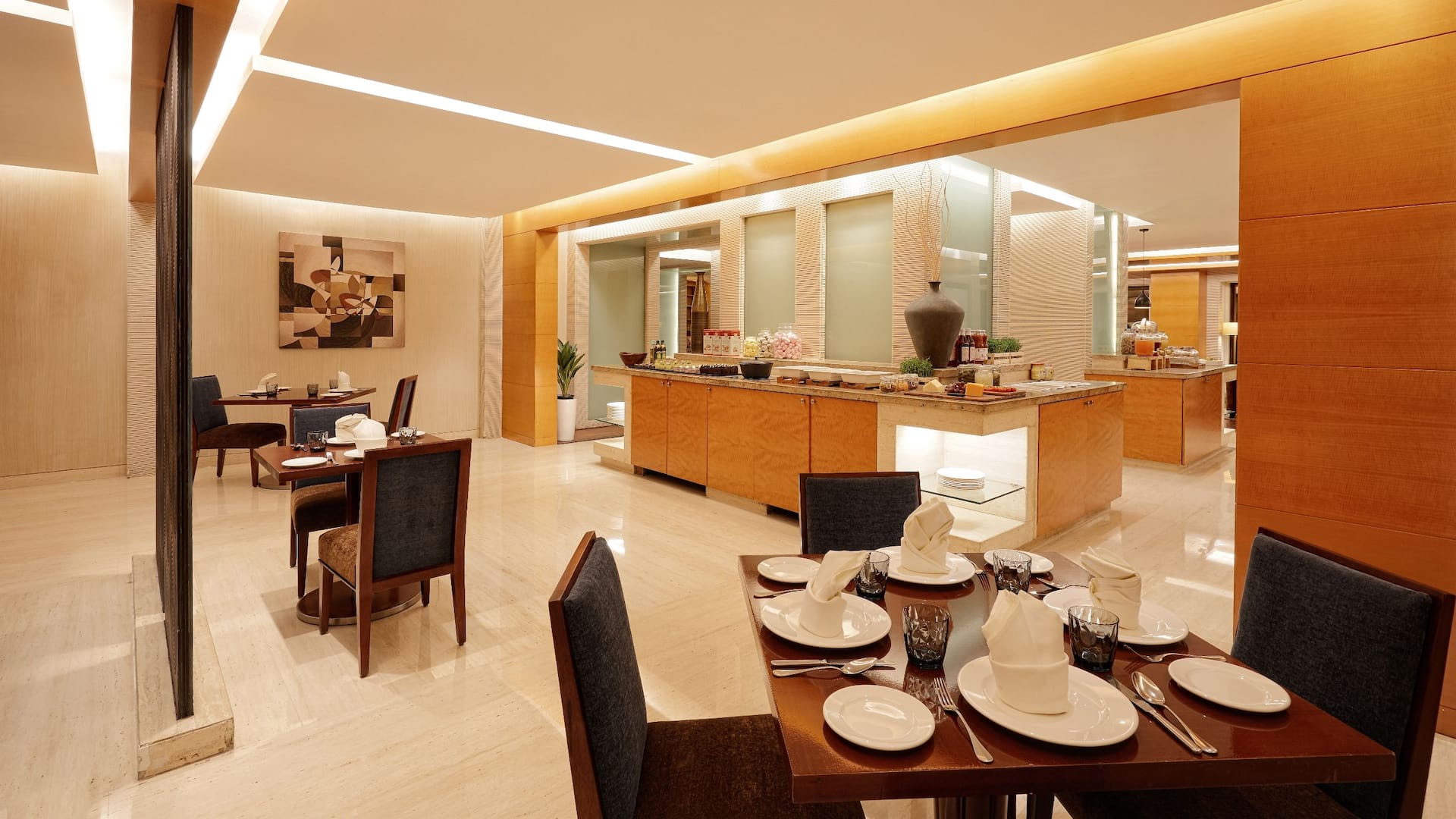Hyatt Regency Pune & Residences Regency Lounge Dinner Setup