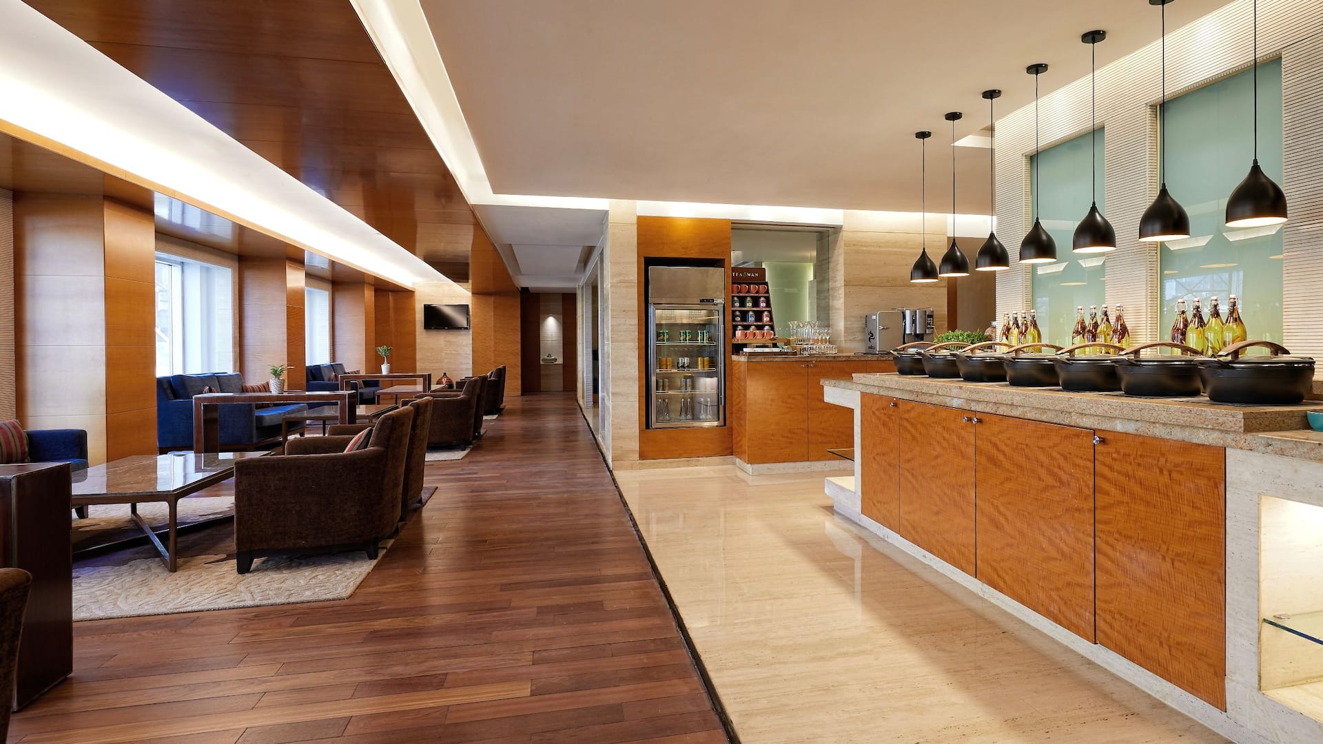 Hyatt Regency Pune & Residences Regency Lounge Buffet Seating