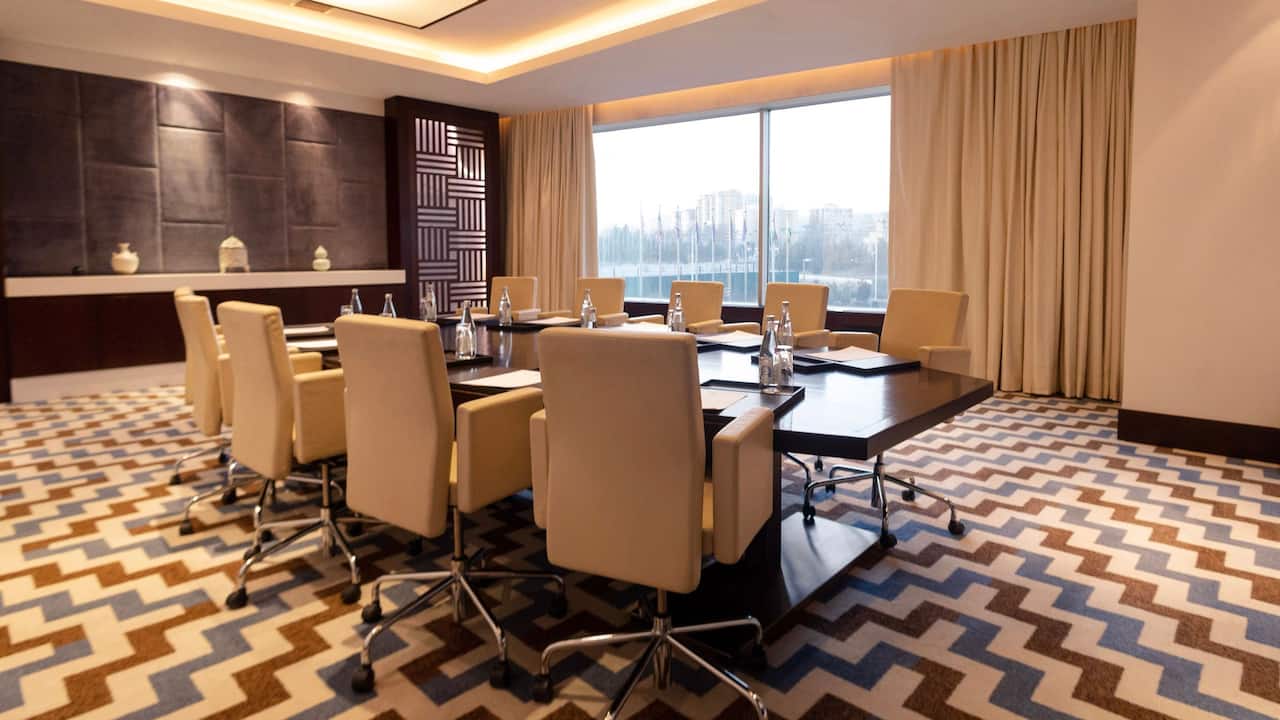 Boardroom 2  