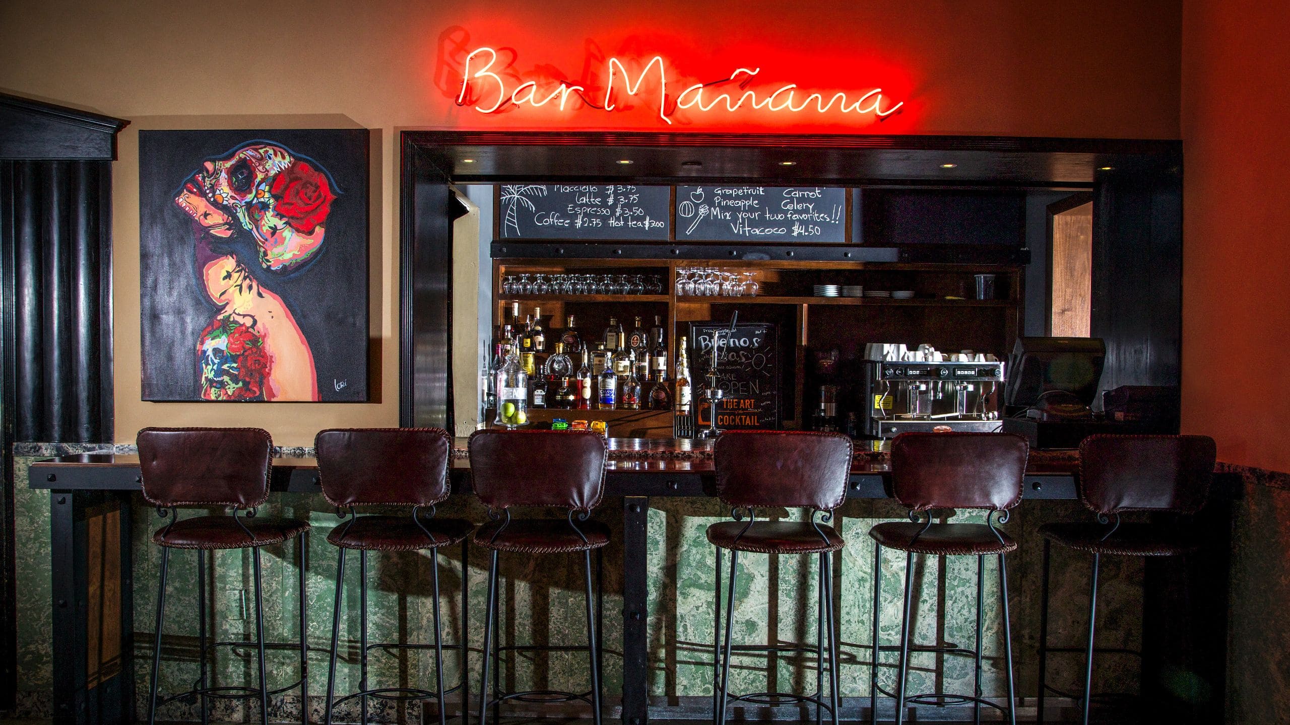 Dream South Beach Bar Manana Naked Taco Chairs