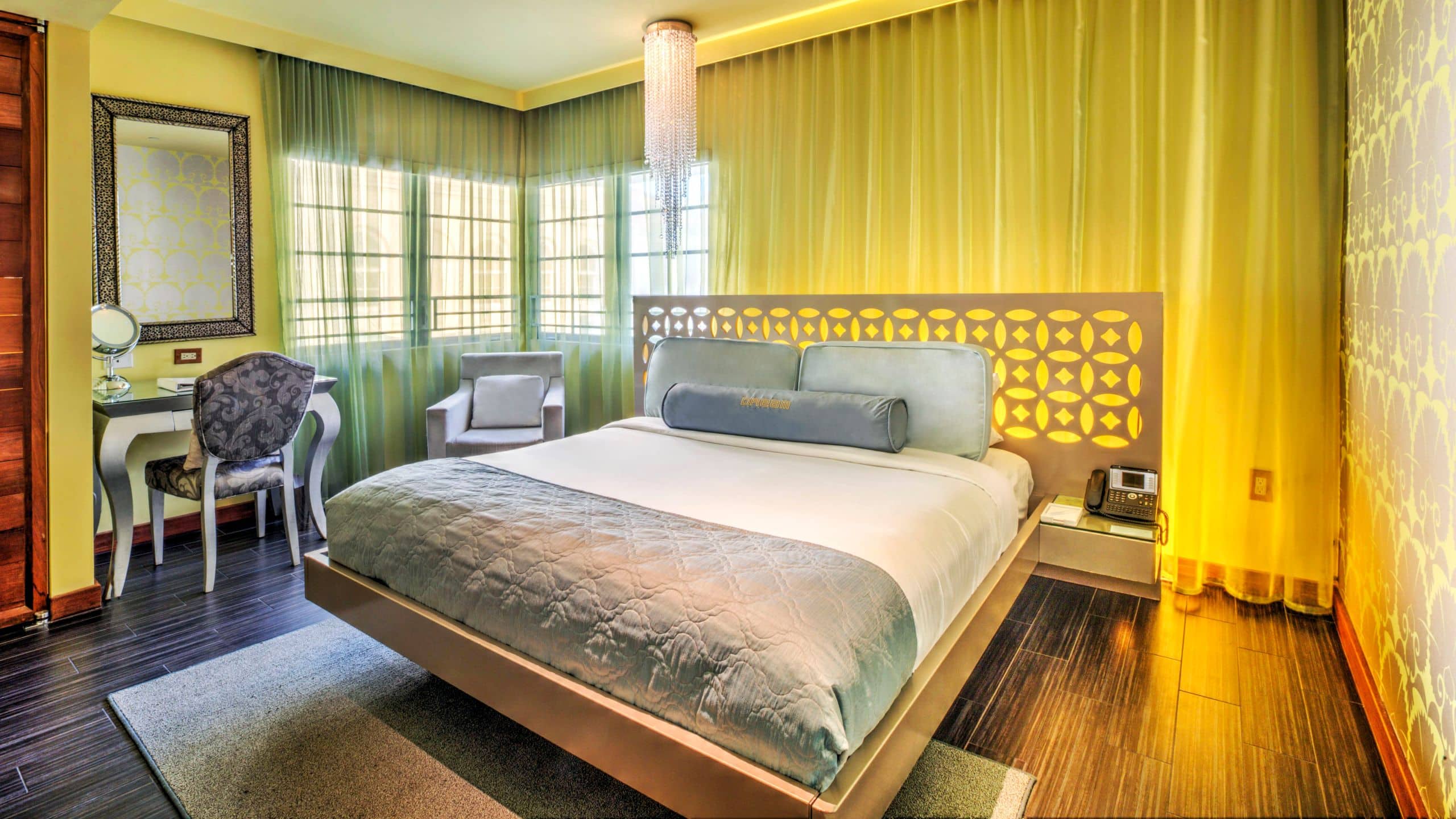 Dream South Beach Specialty Sun Suite Bedroom