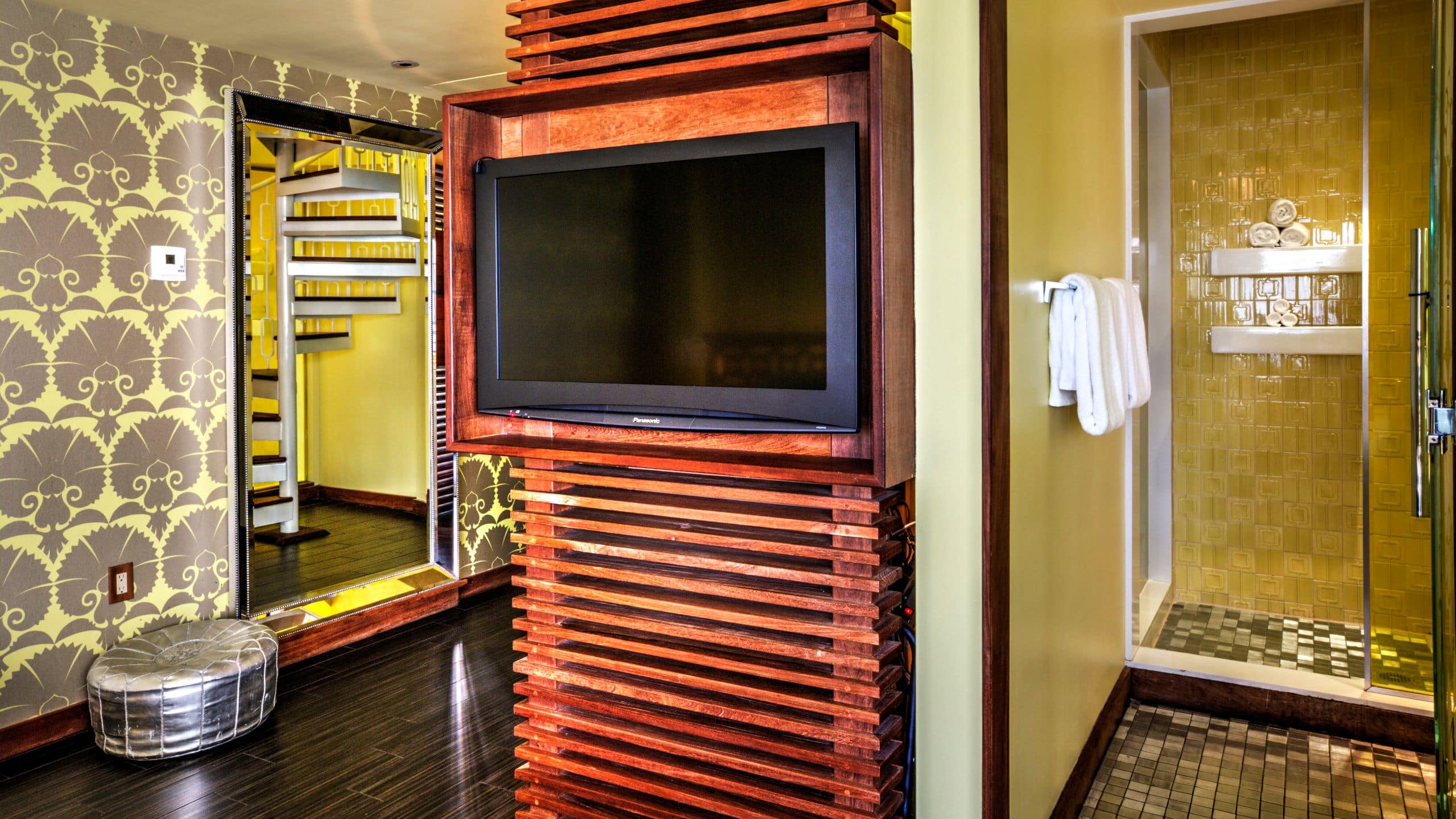 Dream South Beach Specialty Sun Suite Bedroom Television
