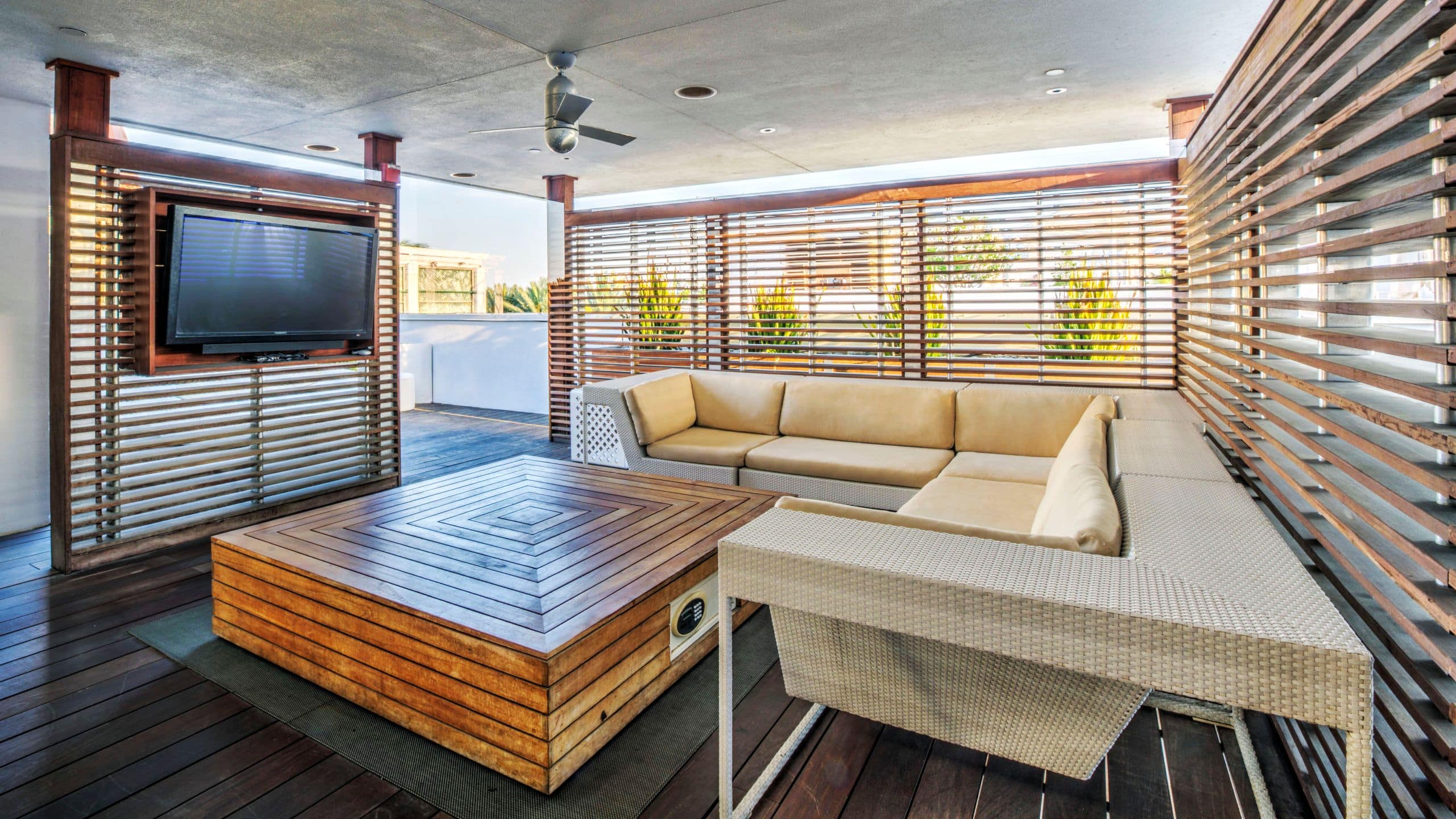 Dream South Beach Specialty Sun Suite Rooftop Terrace