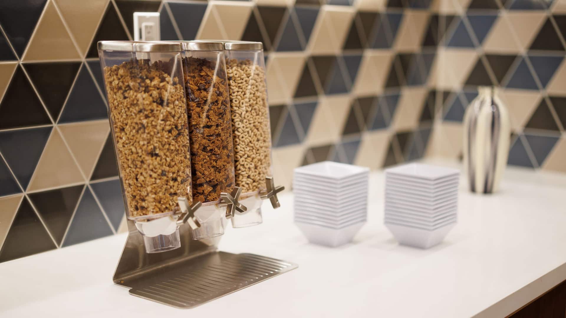 Hyatt Place San Carlos Breakfast Cereal