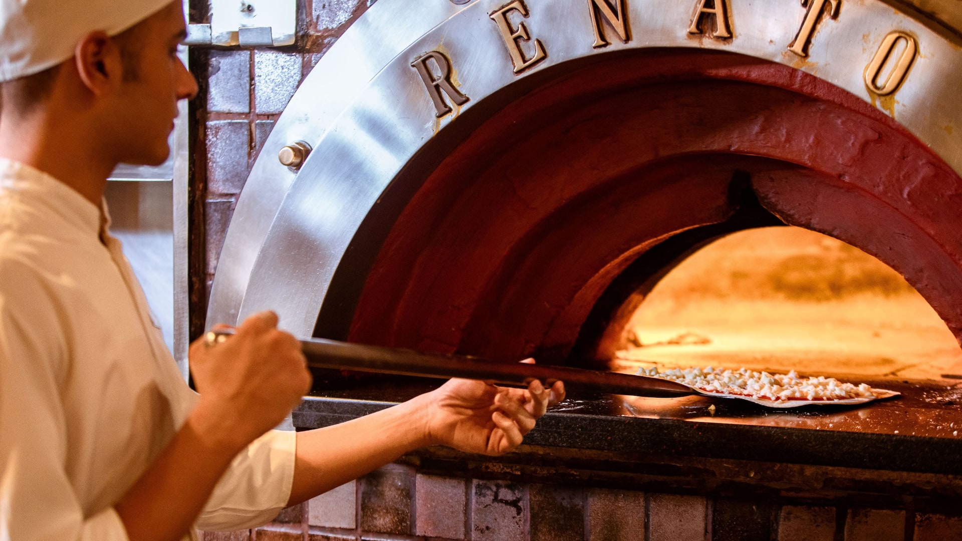 Hyatt Regency Delhi La Piazza Wood Fire Oven