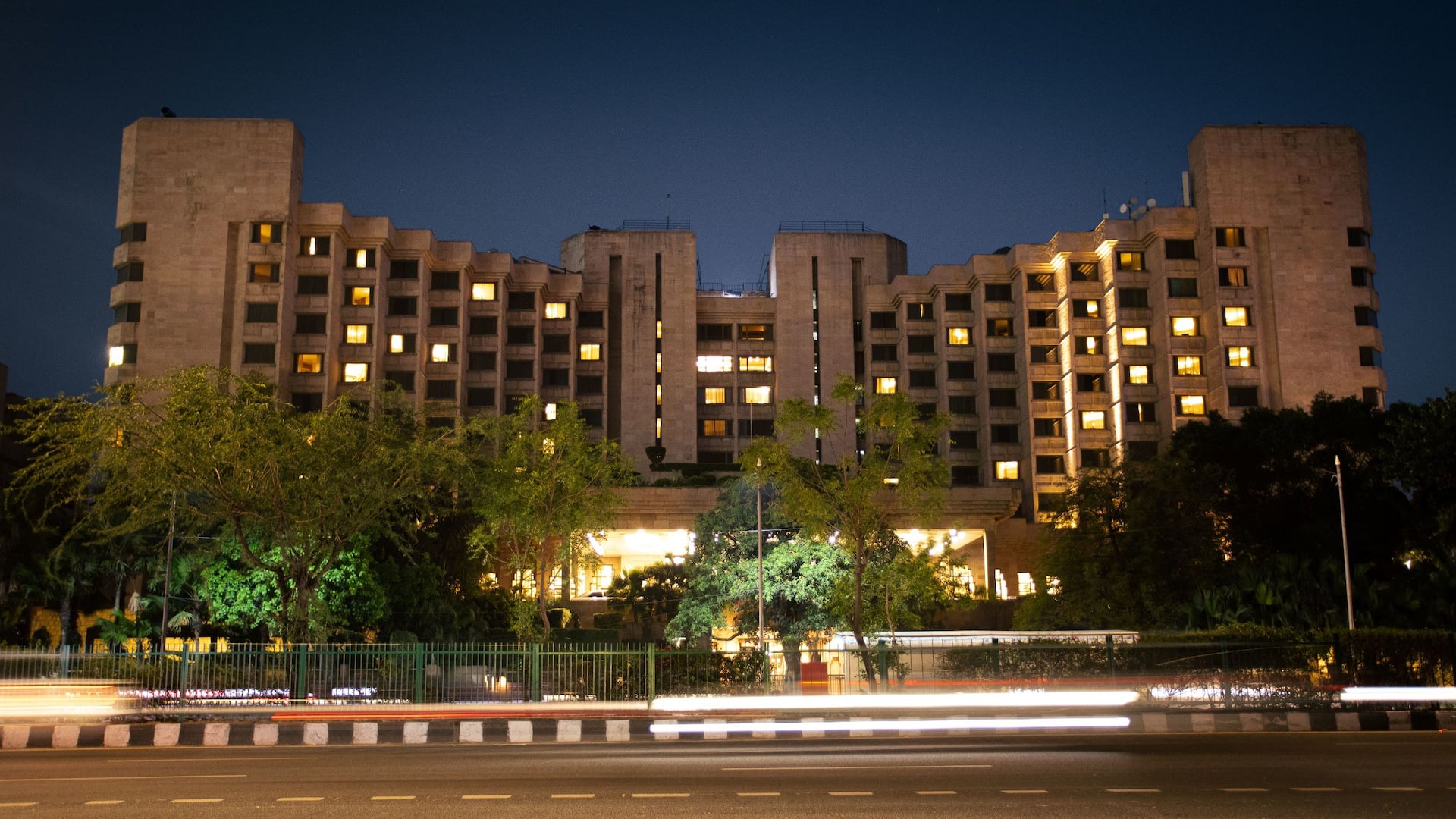 Hyatt Regency Delhi Hotel Exterior Facade Night