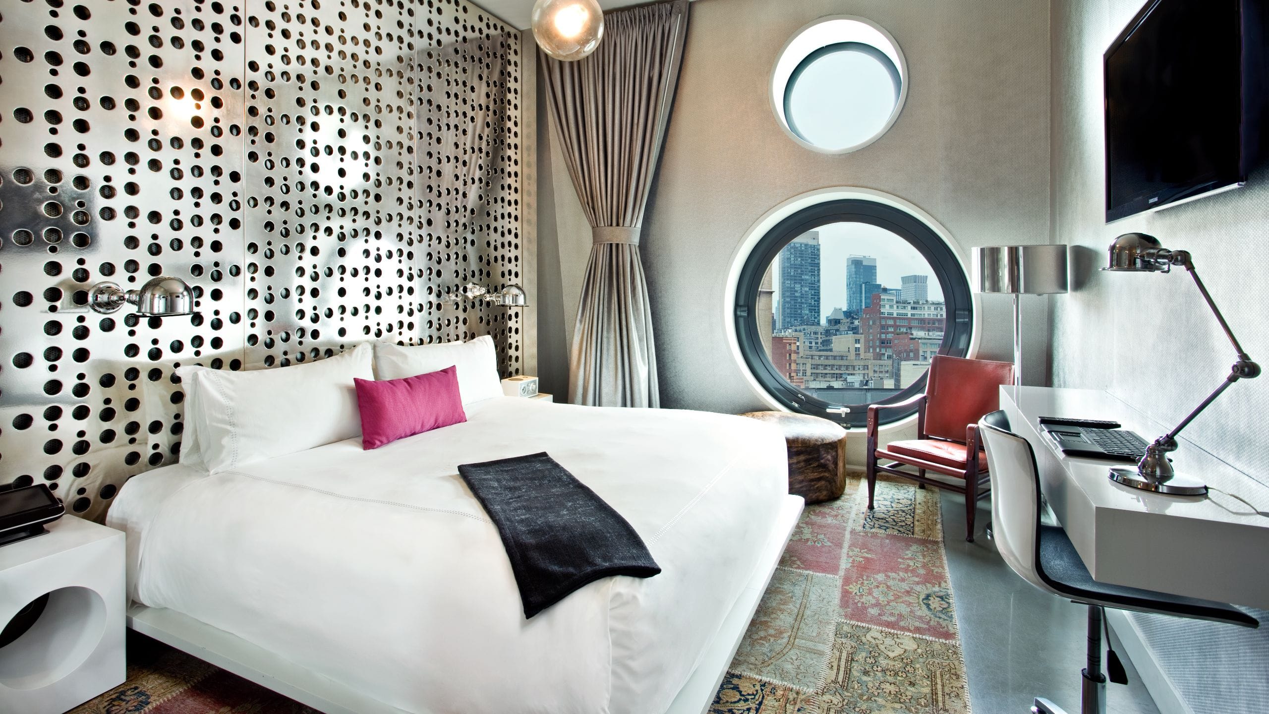 Dream Downtown Silver King