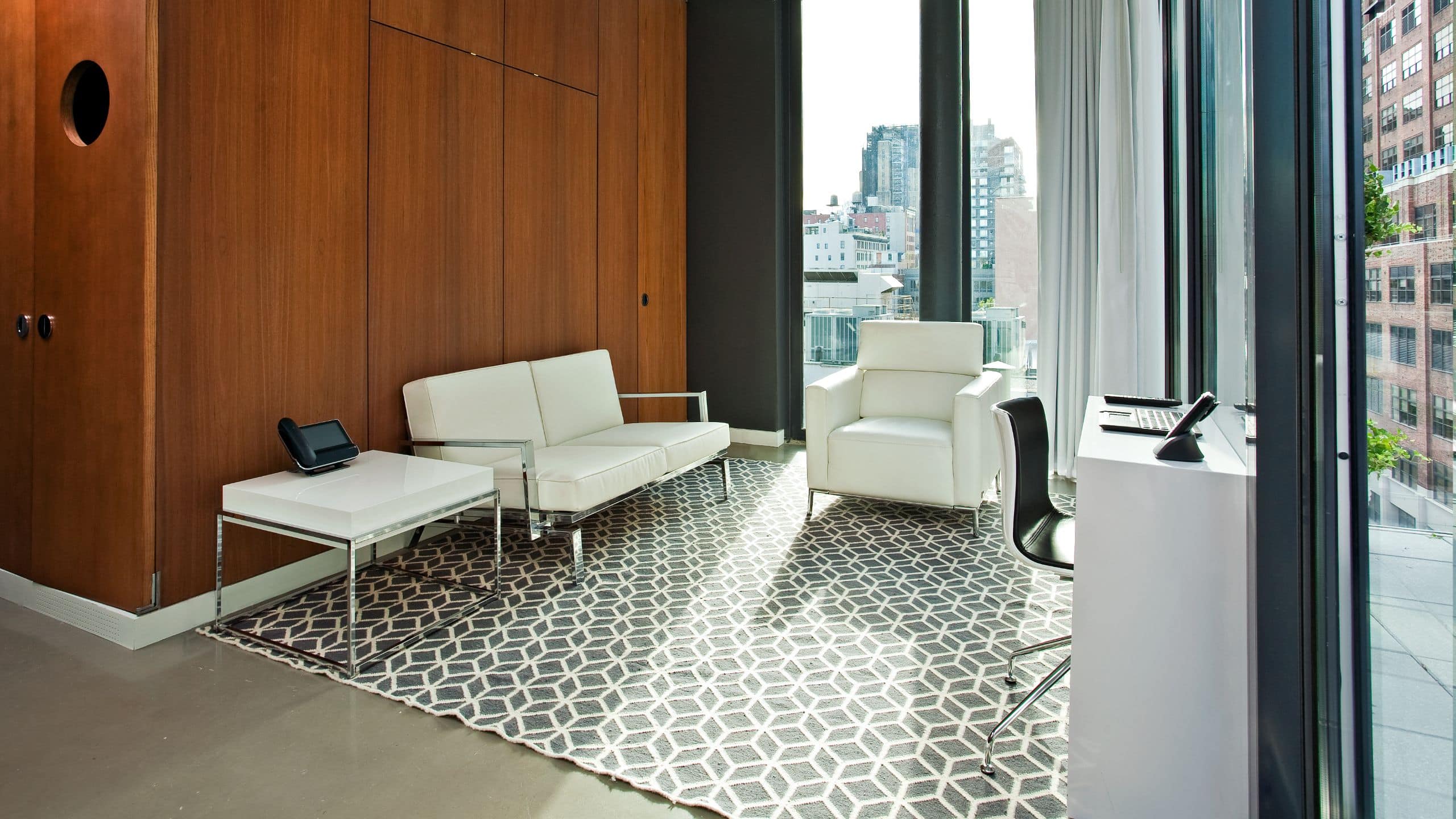 Dream Downtown Stt Living Room