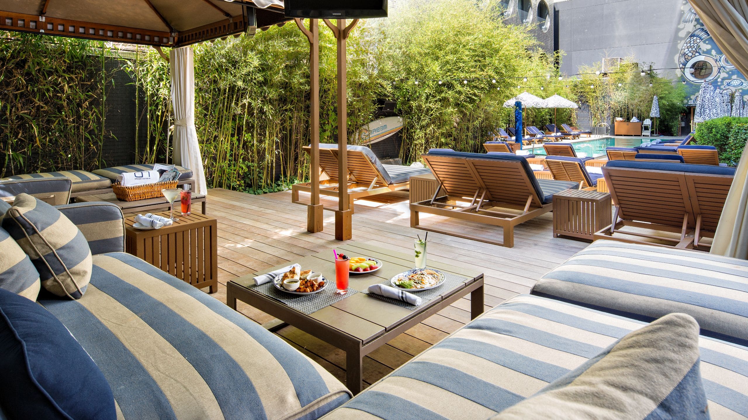 Dream Downtown The Beach Cabana