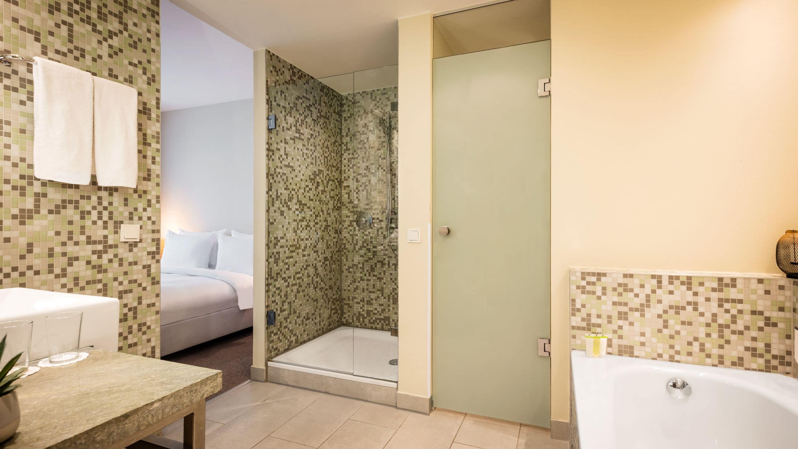 Lindner Hotel Am Ku'Damm One King Kudamm View Deluxe Bathroom