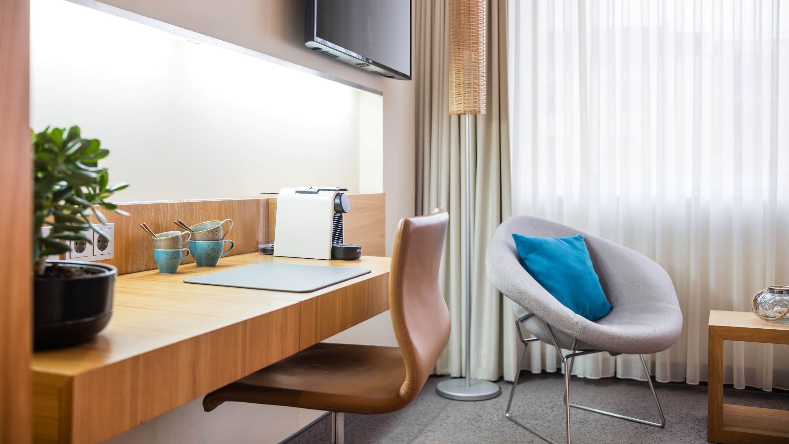 Lindner Hotel Am Ku'Damm One King Kudamm View Deluxe Desk