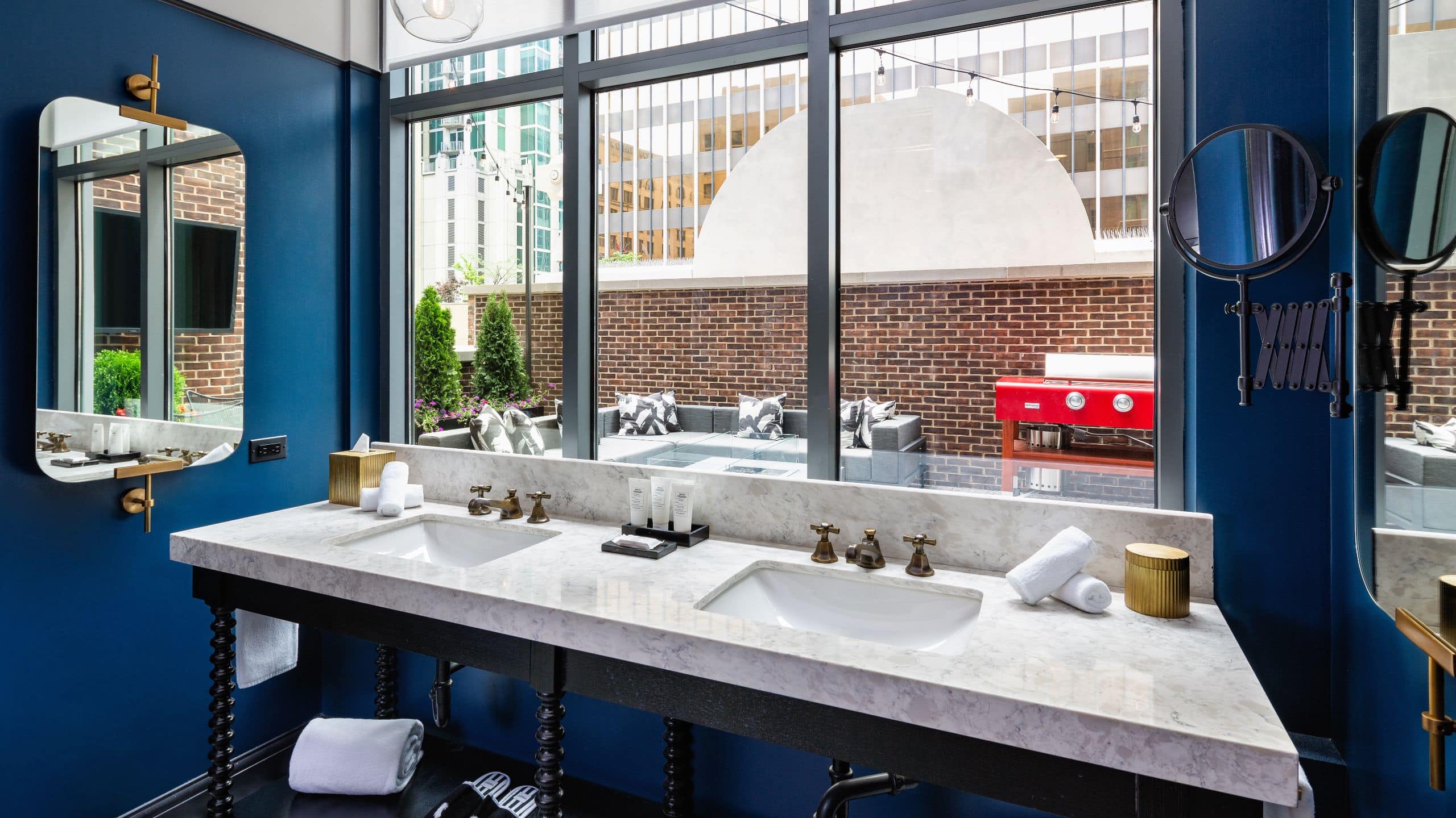 第 7，共 9 Dream Nashville Terrace Suite Bathroom