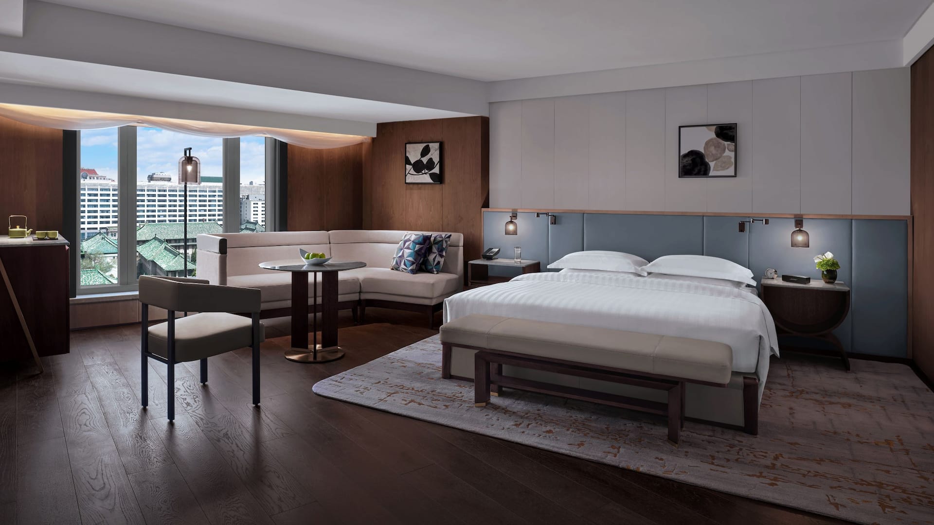 1 von 2 Grand Hyatt Beijing King Bed Studio Bedroom