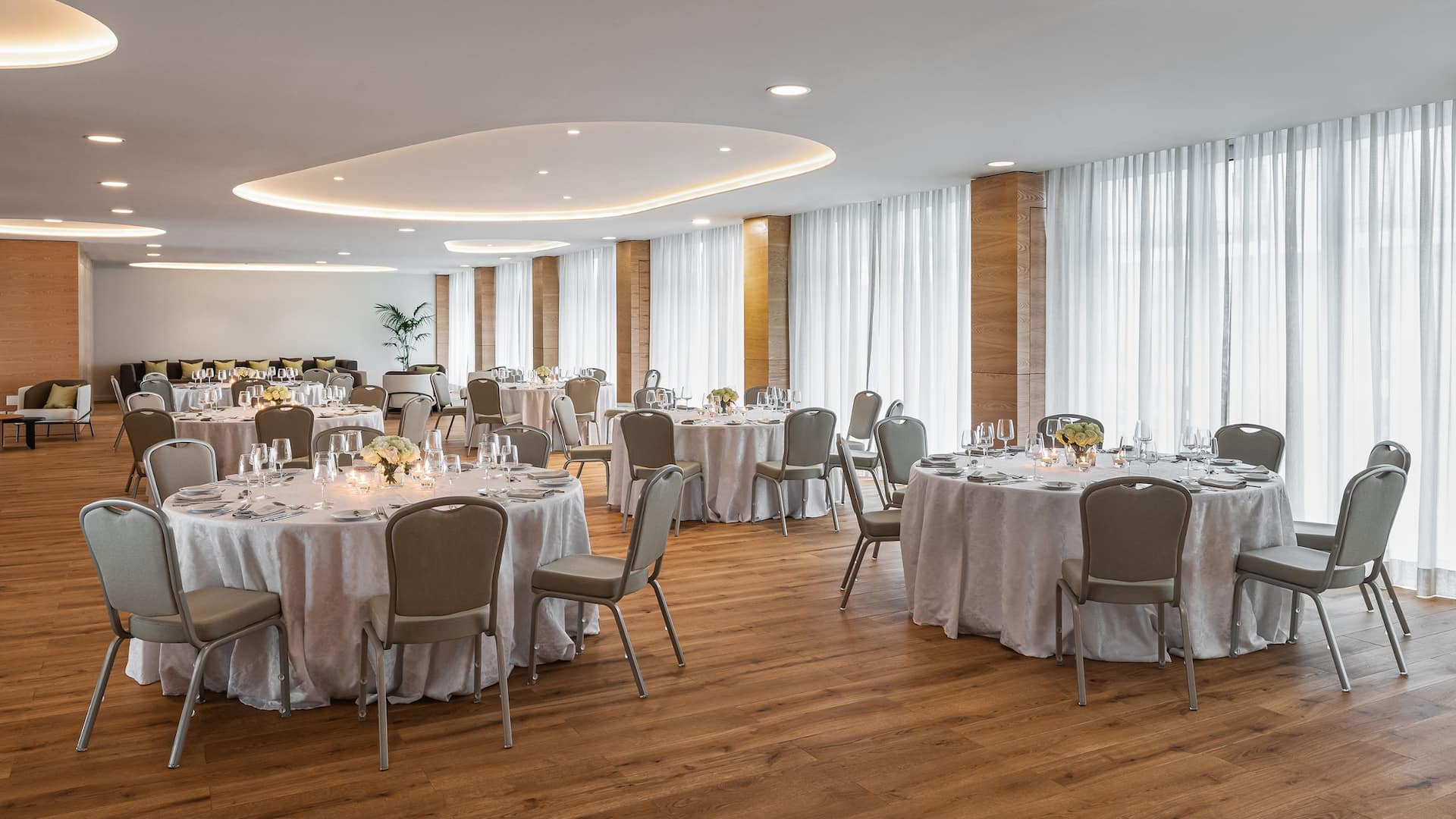 Hyatt Regency Lisbon Vista Banquet