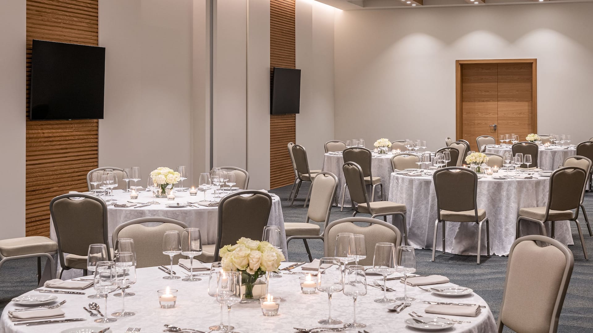 Hyatt Regency Lisbon Alfama Banquet Setup