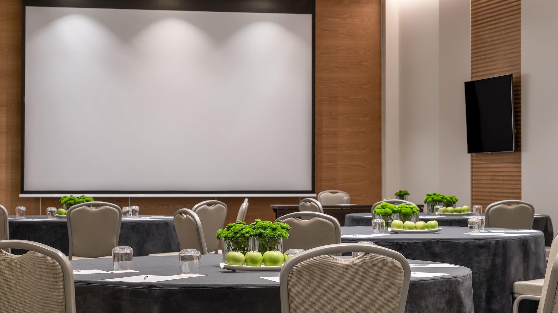 3 of 6 Hyatt Regency Lisbon Alfama Cabaret Tables Setup