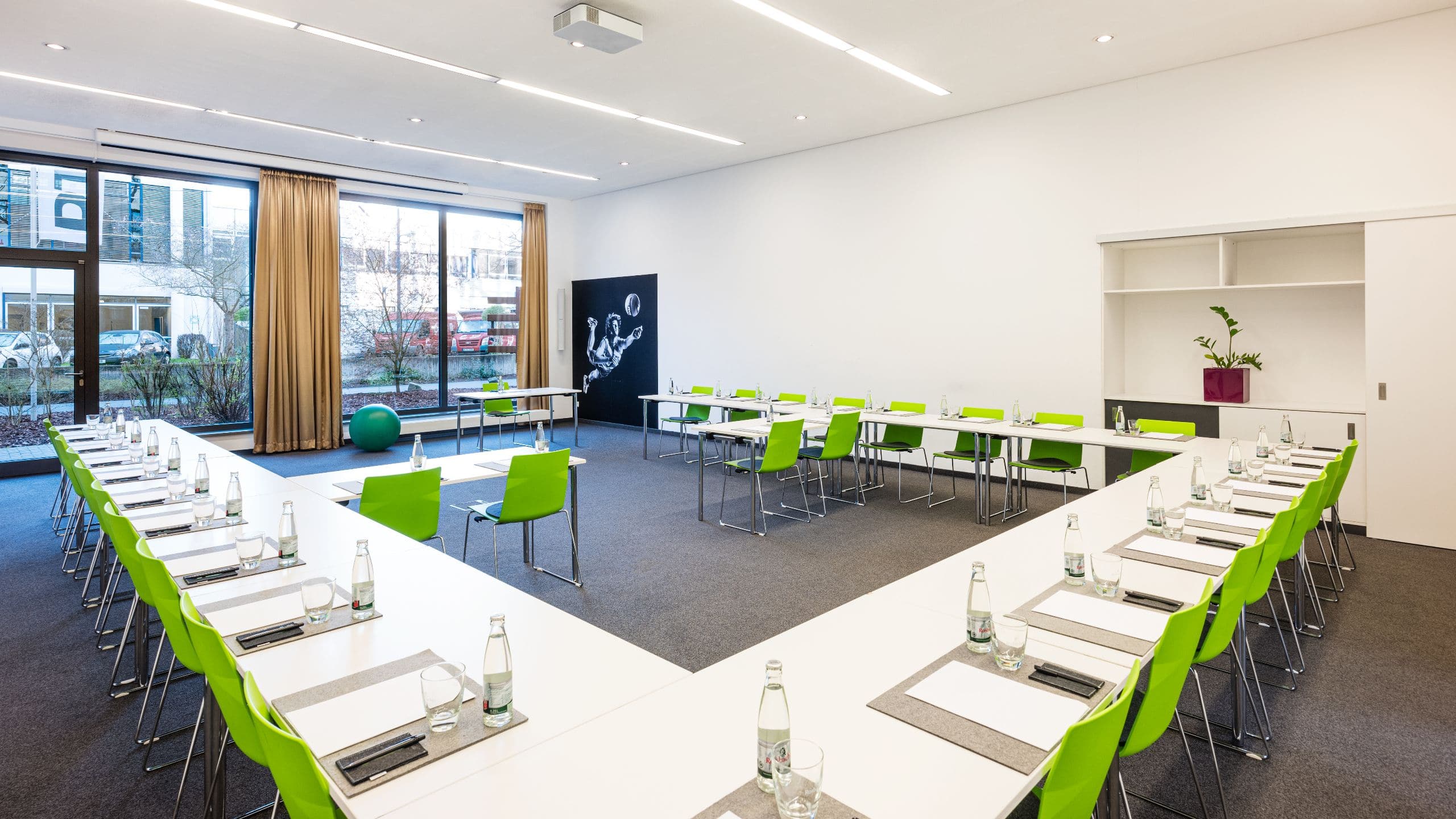 Lindner Hotel & Sports Academy Meeting Room Gold UShape