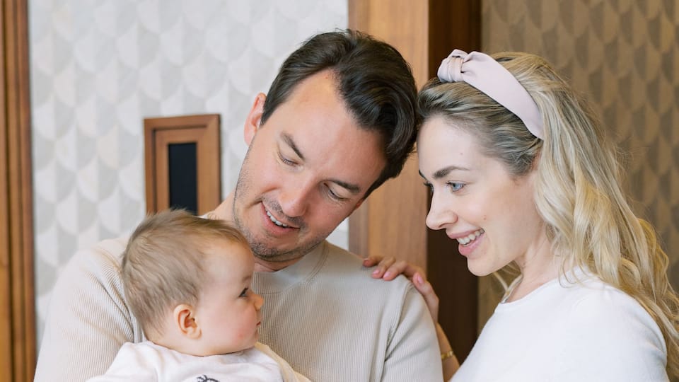 Experience the elegance of luxury hotel Park Hyatt Vienna, where luxury meets family comfort with our connecting rooms and suites designed to keep your loved ones close together.
