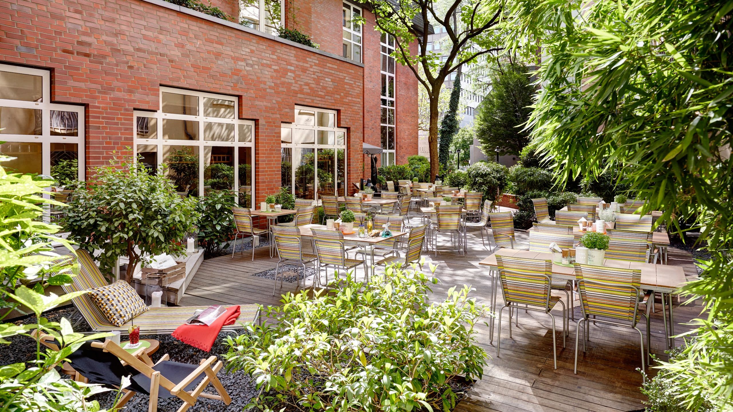 Lindner Hotel City Plaza Restaurant Terrace