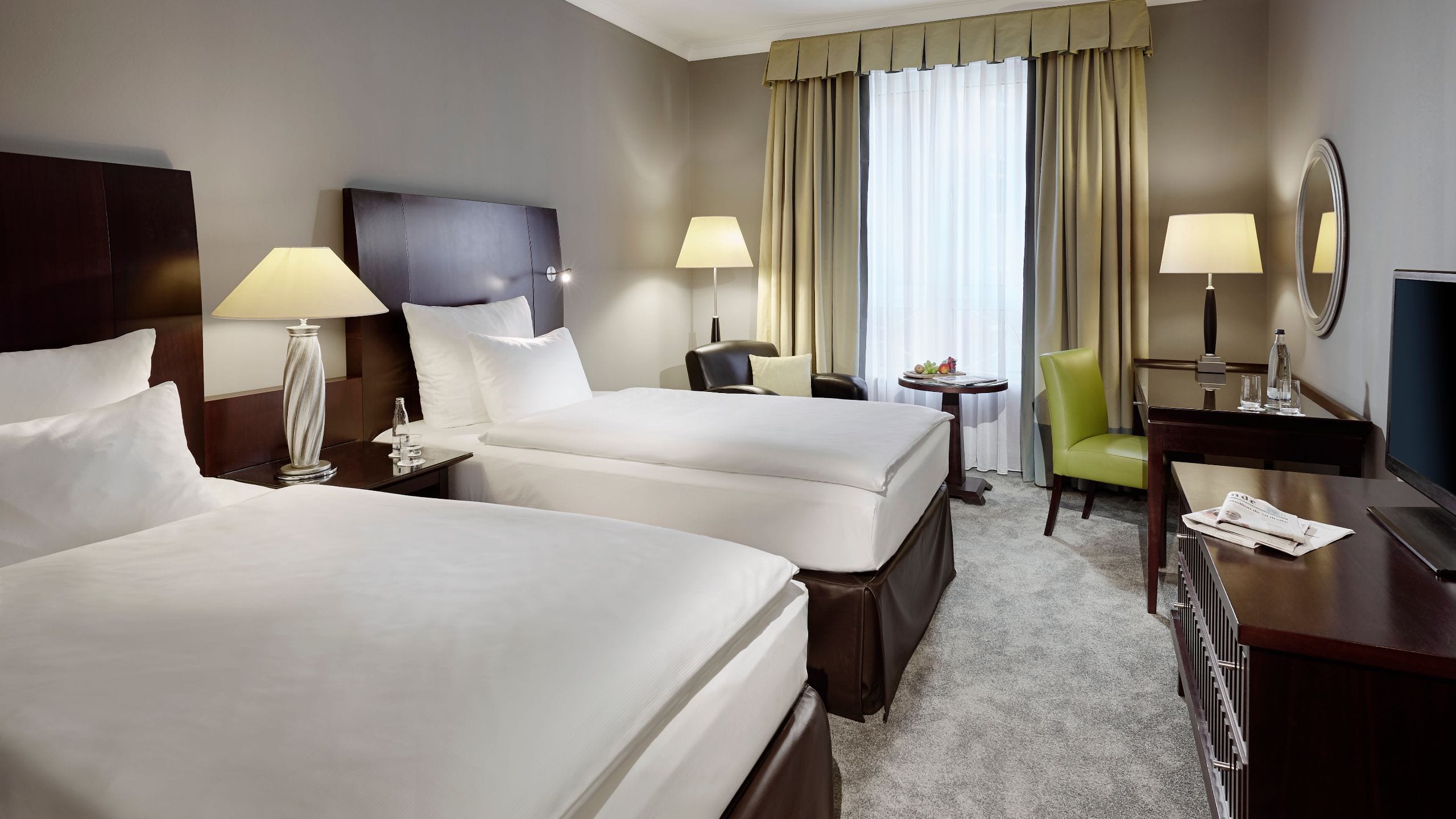 Lindner Hotel City Plaza Two Twin Beds