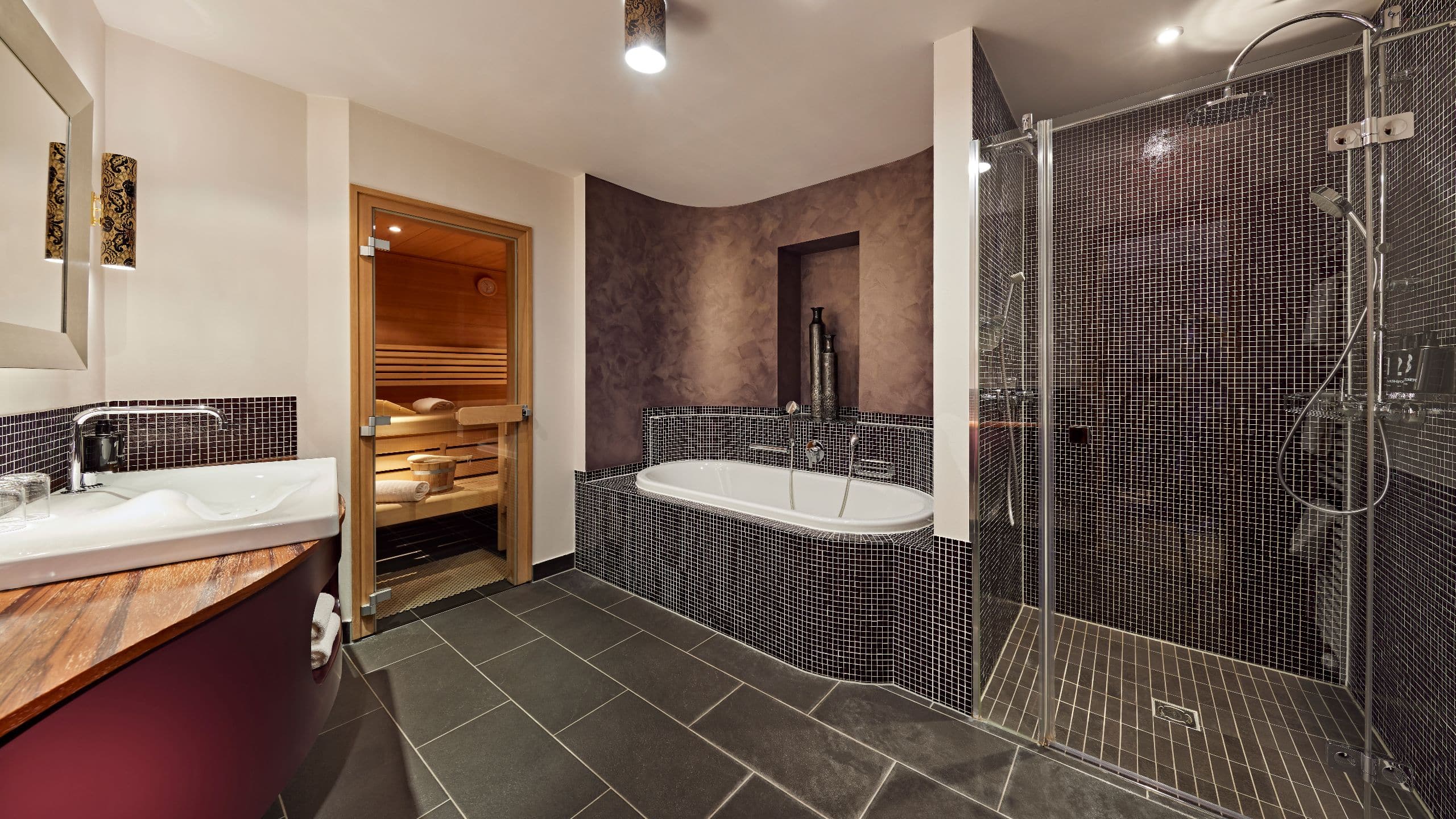 Junior Suite with Sauna