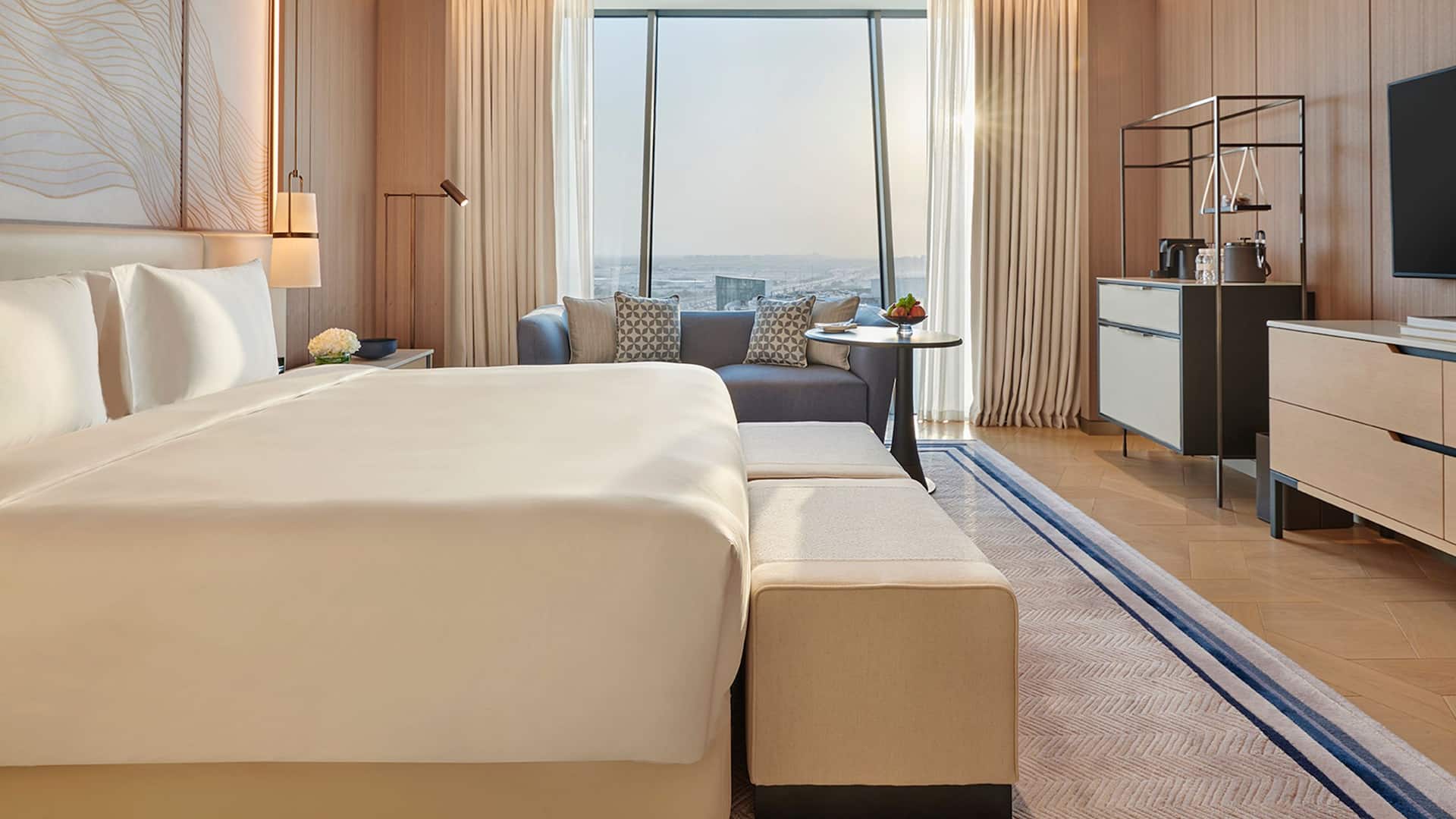 Grand Hyatt Kuwait Kwigh Grand King Room 2 Copy