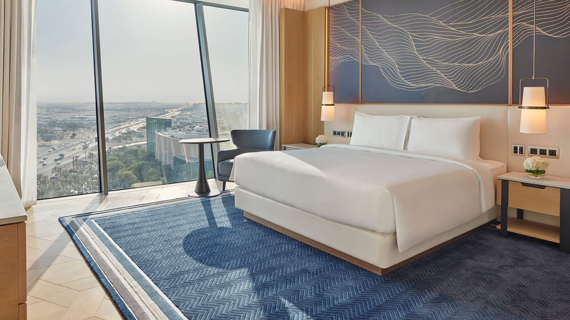 Grand Hyatt Kuwait Grand King Blue Room