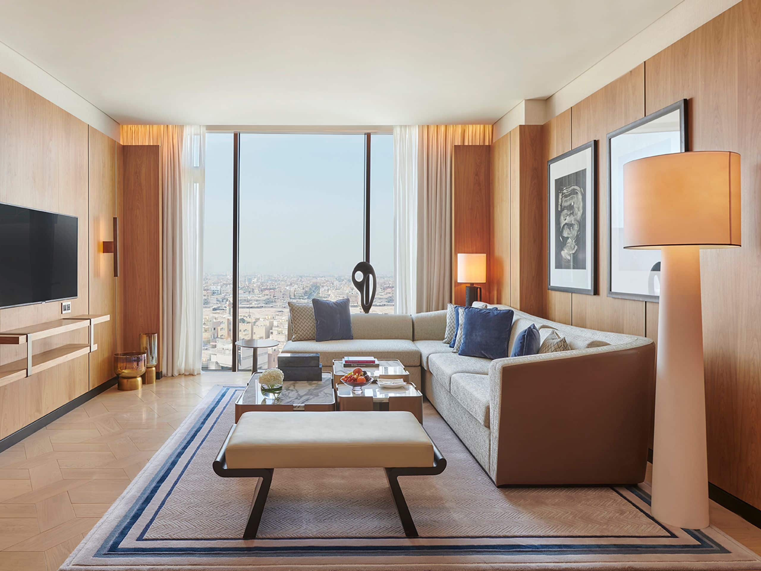 Luxurious Hotel Rooms in the 360 Mall | Grand Hyatt Kuwait