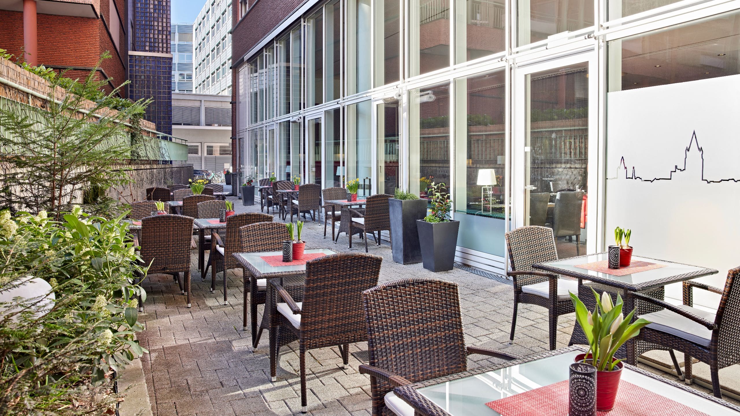 Lindner Hotel Dom Residence Restaurant Terrace