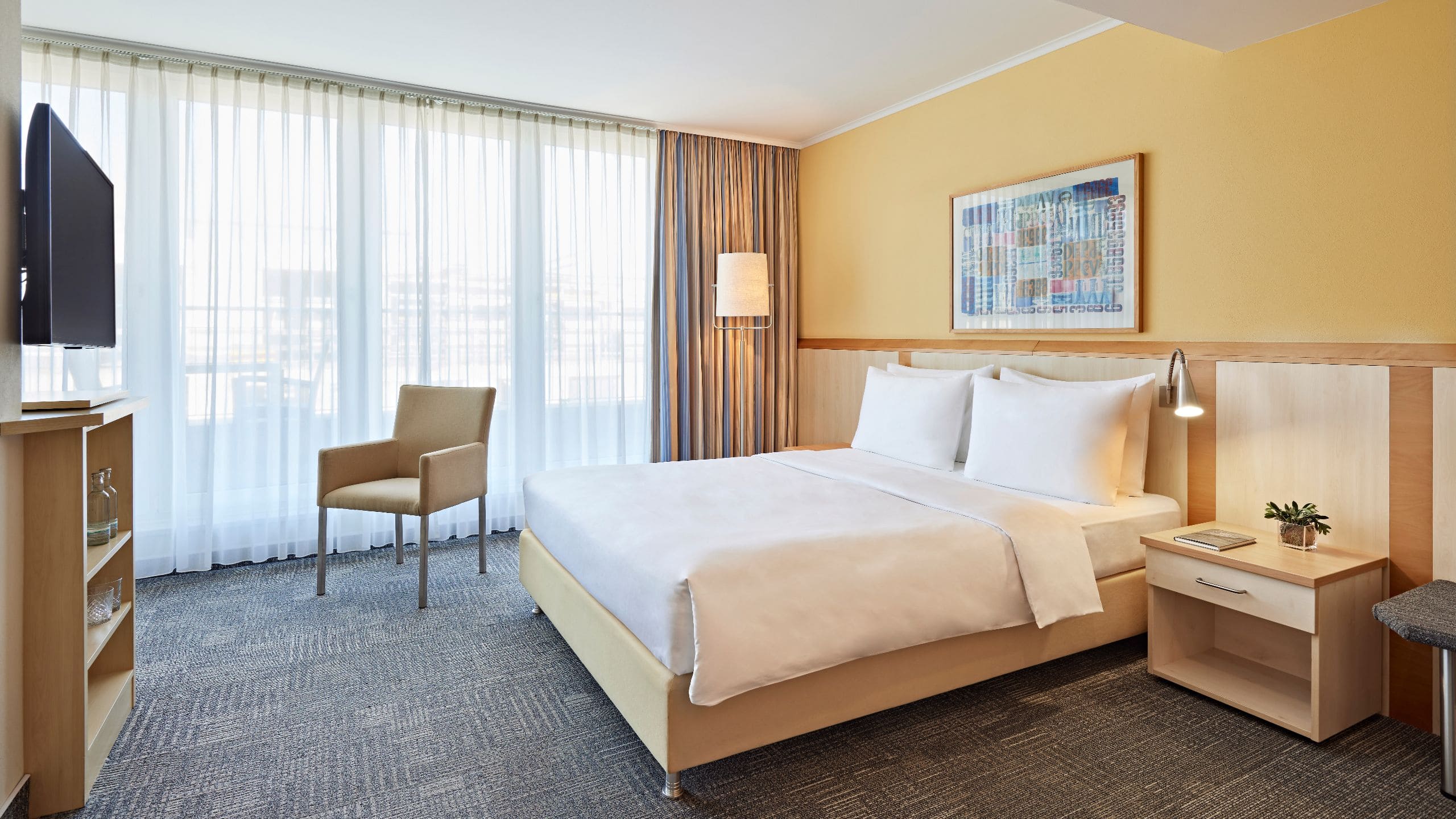 Lindner Hotel Dom Residence One Queen Bed with Balcony Deluxe
