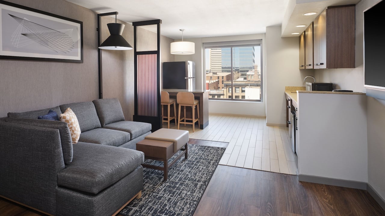 Suite Kitchen Living Room High Floor