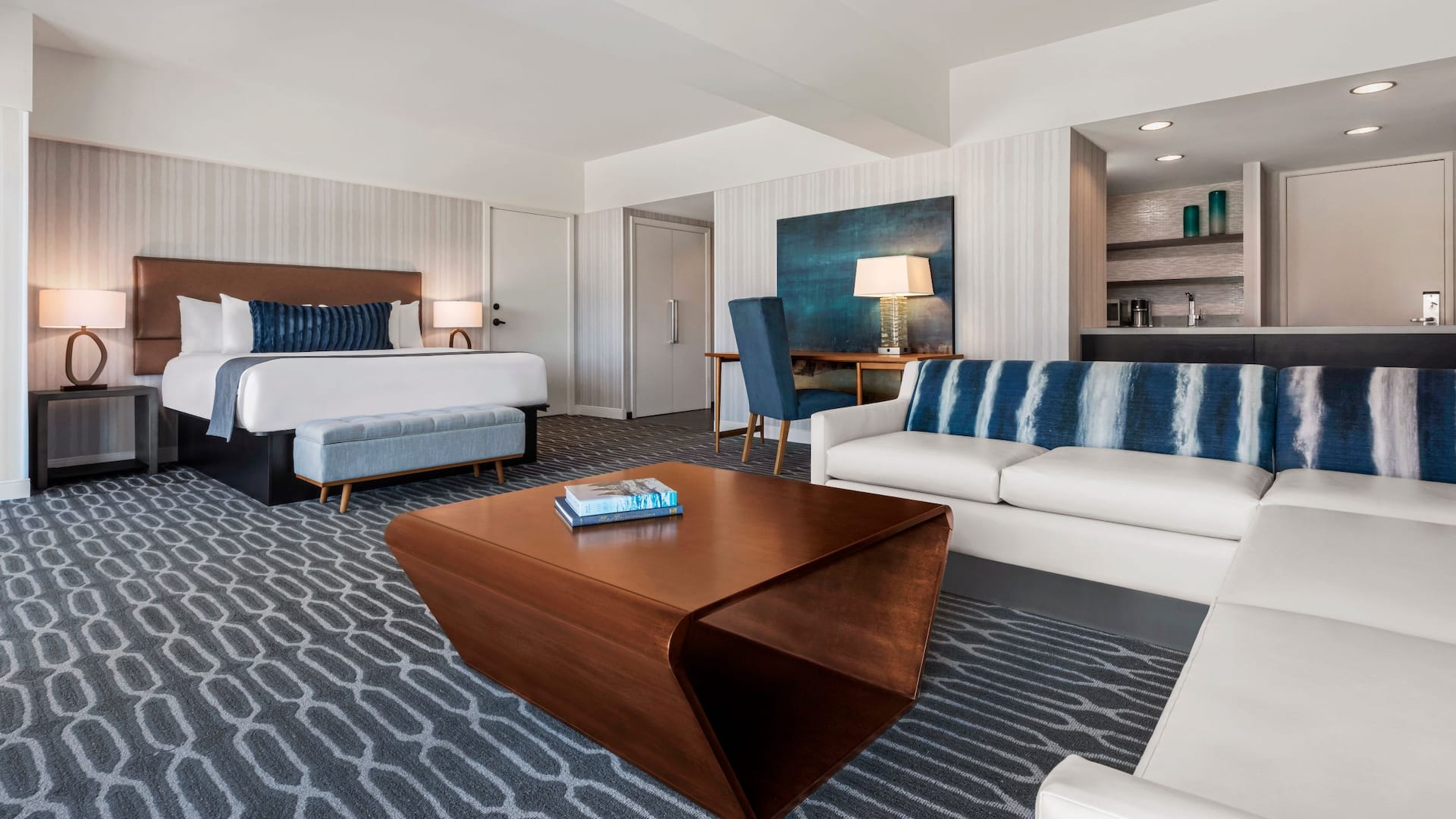 Manchester Grand Hyatt San Diego Studio Suite King View
