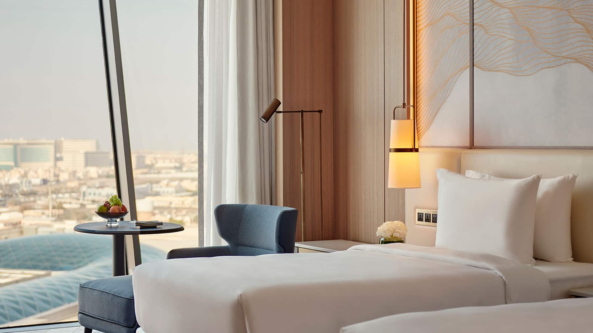 Grand Hyatt Kuwait Grand Twin Room White Closeup