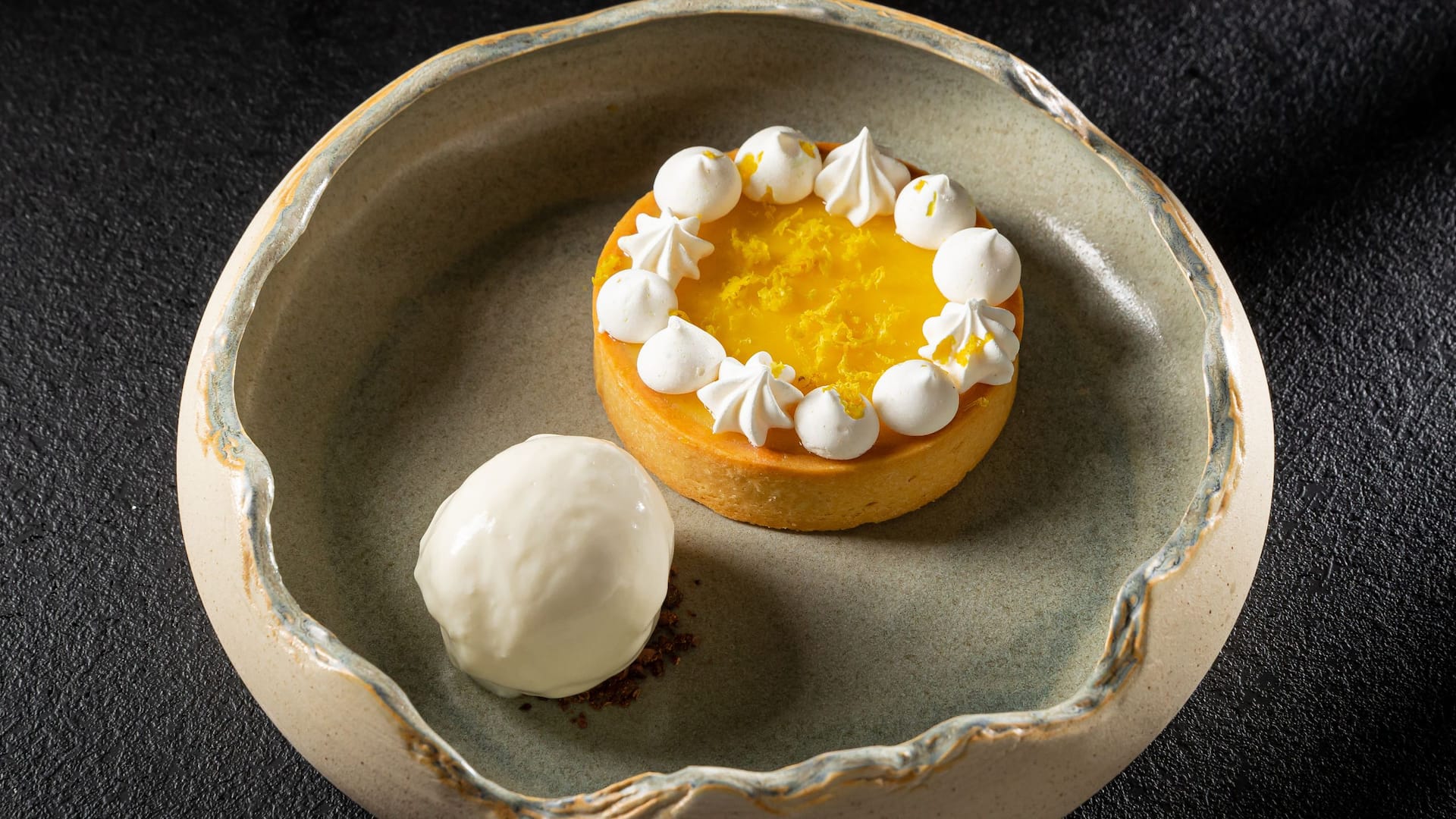 Grand Hyatt Jakarta Cs Lemon Meringue Tart