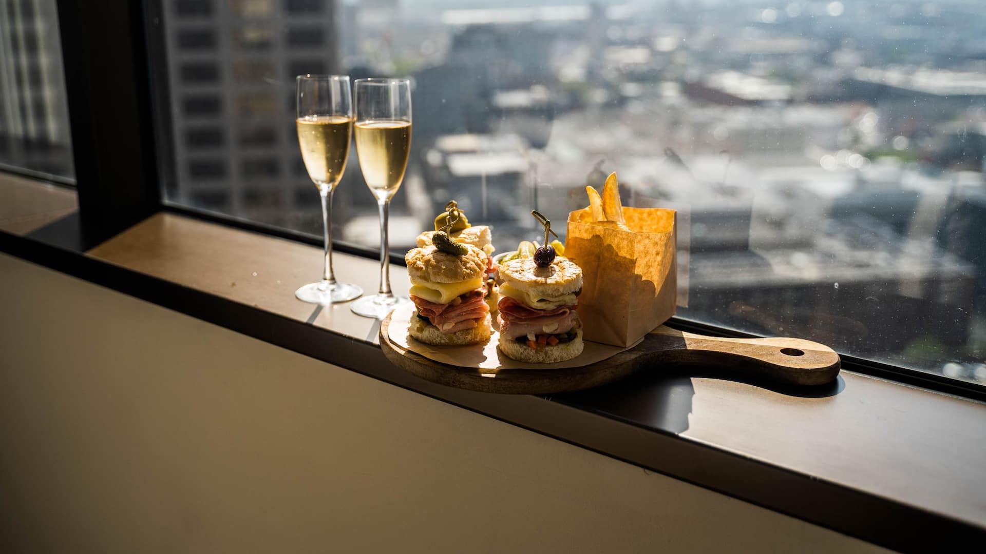 Hyatt Regency New Orleans Champagne Sandwiches Amenity