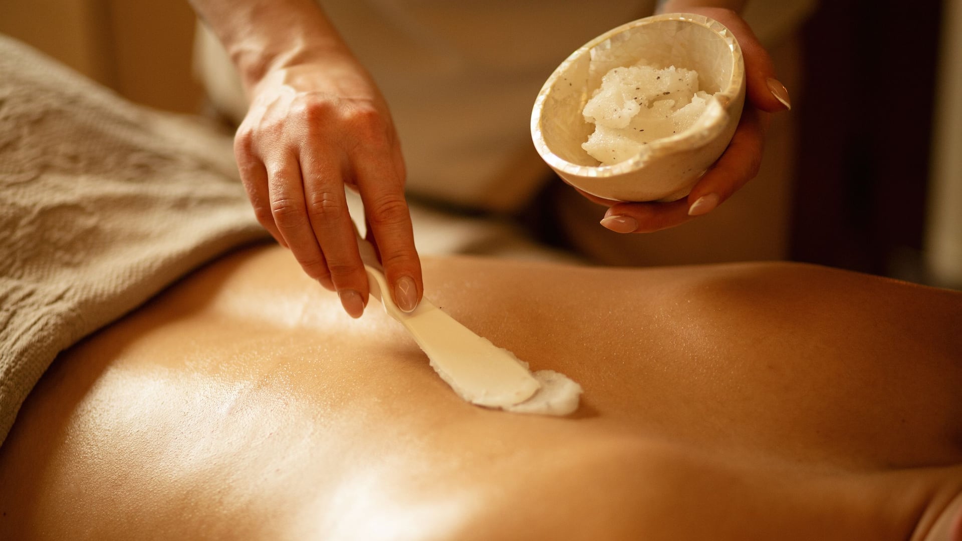 Hyatt Regency Tashkent Massage Scrub