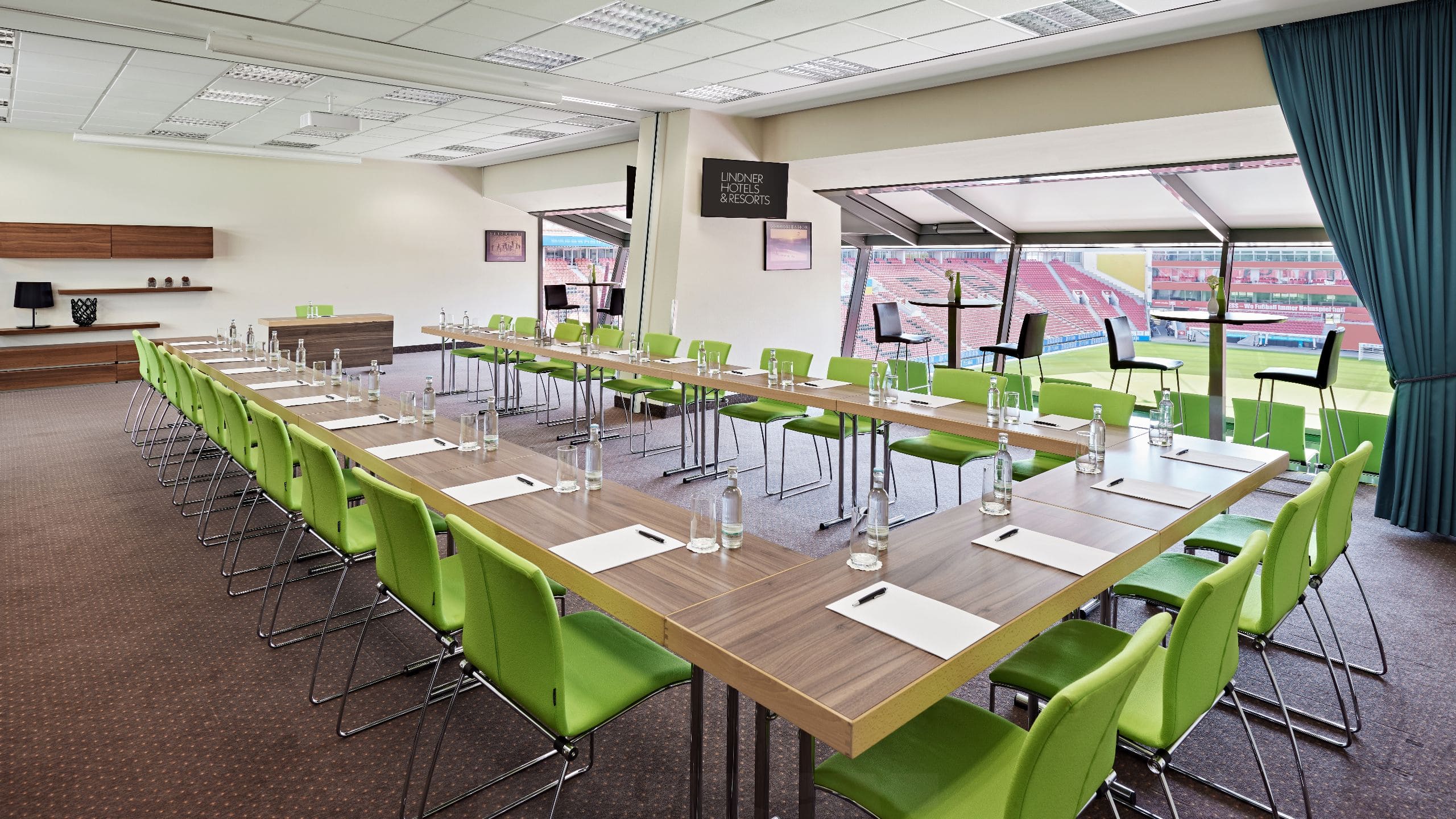 1 of 1 Lindner Hotel BayArena Meeting Room Bananenflanke Notbremse