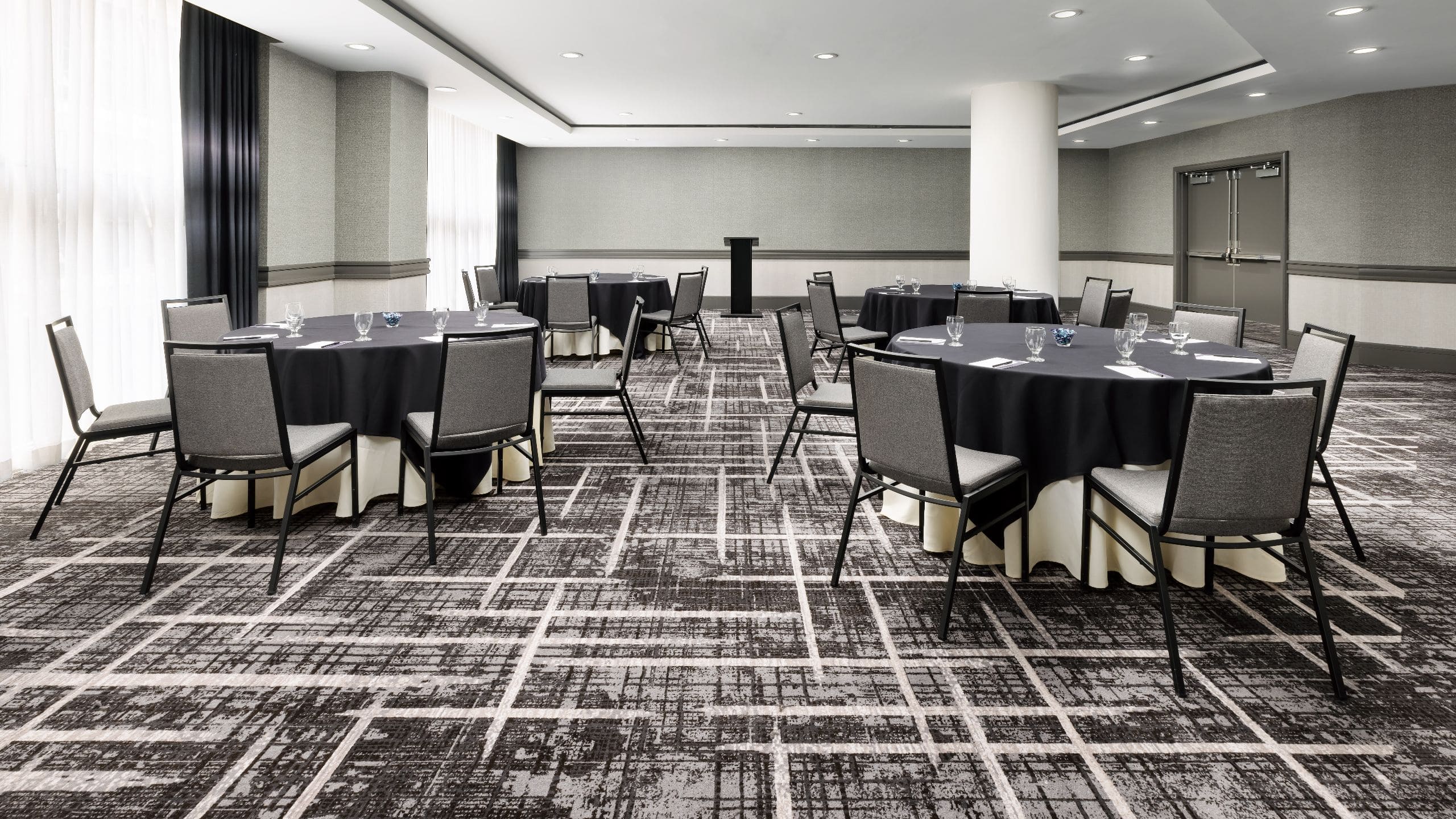 Hyatt Regency San Francisco Downtown SOMA Curator Meeting Room Setup
