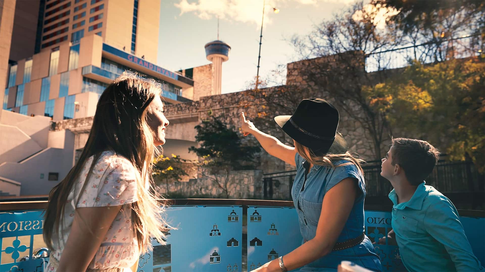 Grand Hyatt San Antonio River Walk Family Boat