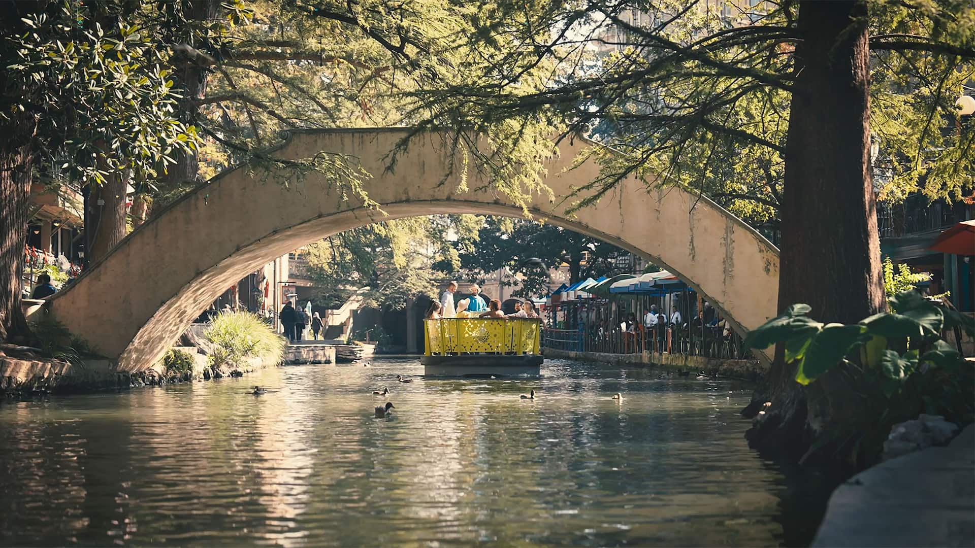 Hyatt Regency San Antonio Riverwalk Riverwalk Bridge