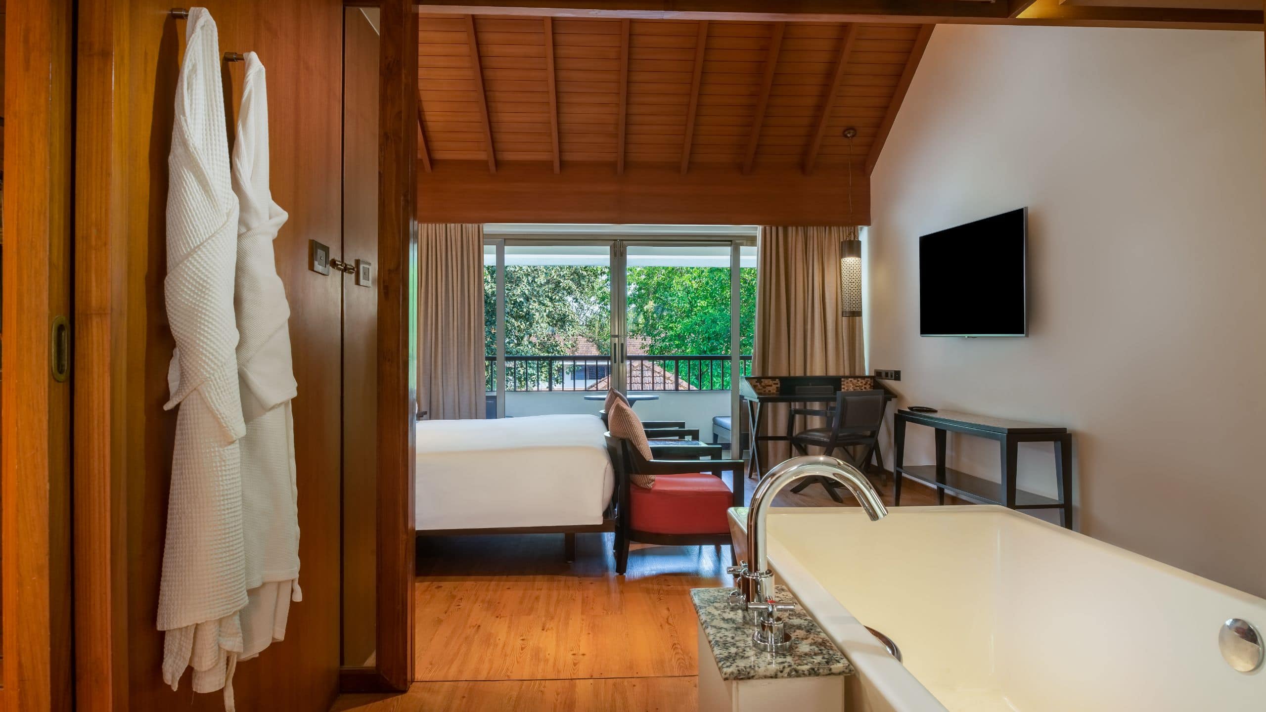 Alila Diwa Goa King Bed Loft Room Bathtub