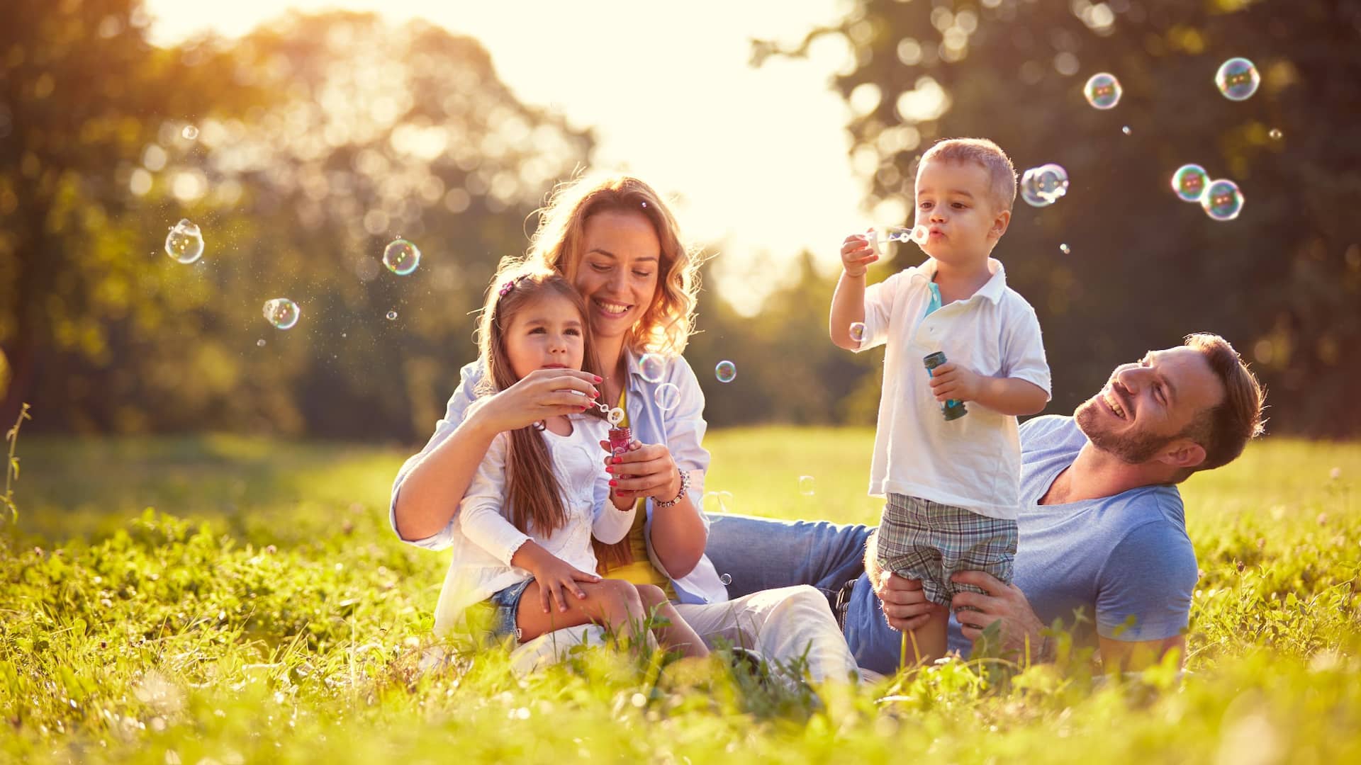 Hyatt Regency Sonoma Wine Country Family Blowing Bubbles