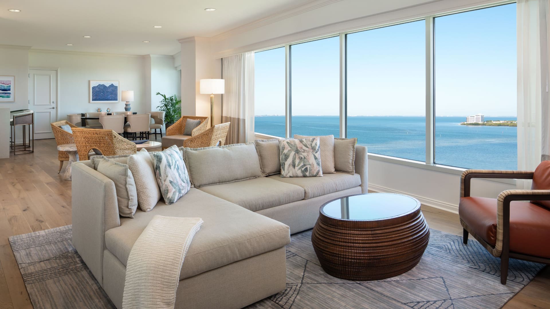 Grand Hyatt Tampa Bay Bayview Presidential Living Room