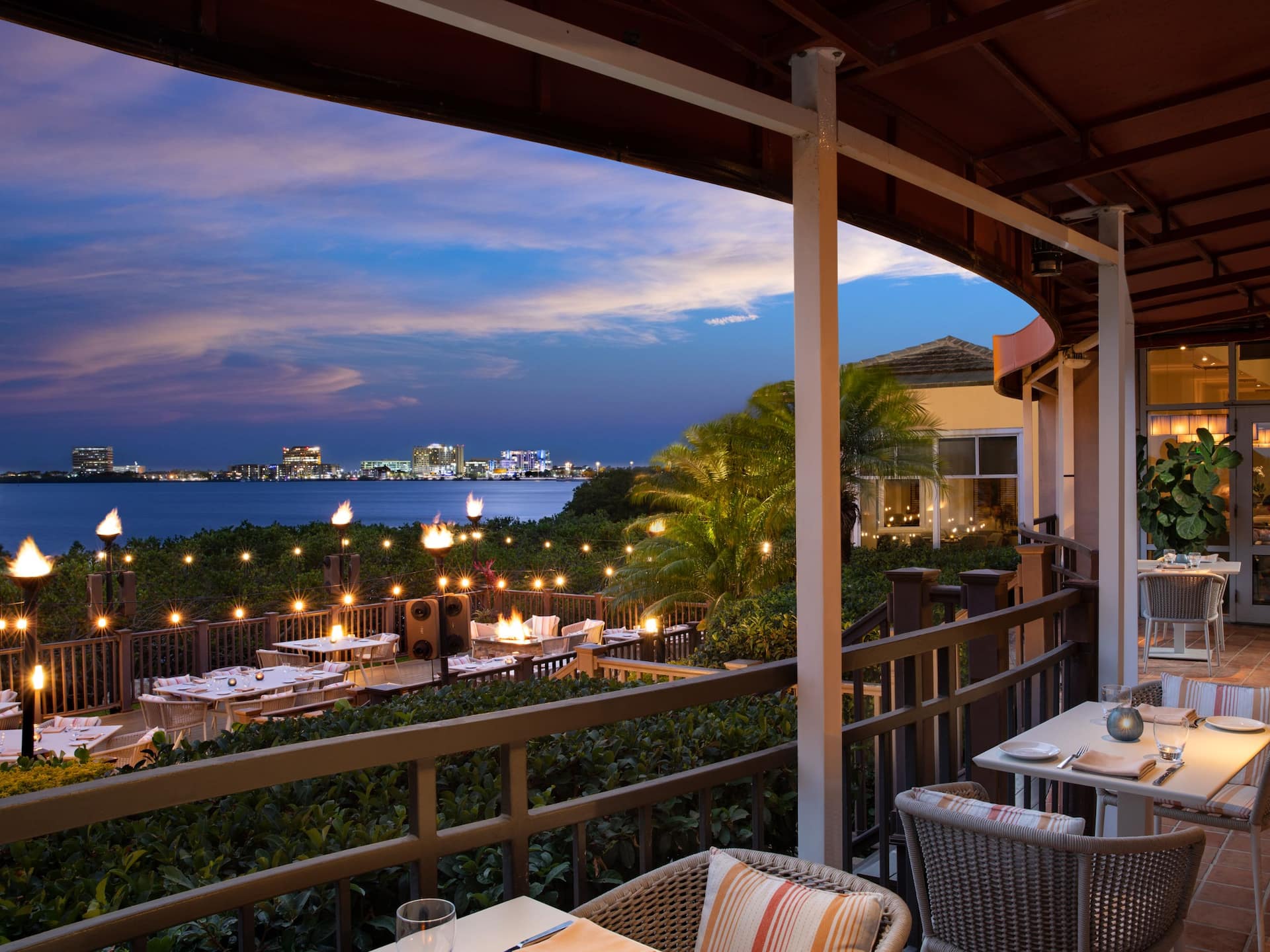 Grand Hyatt Tampa Bay Oystercatchers Terrace