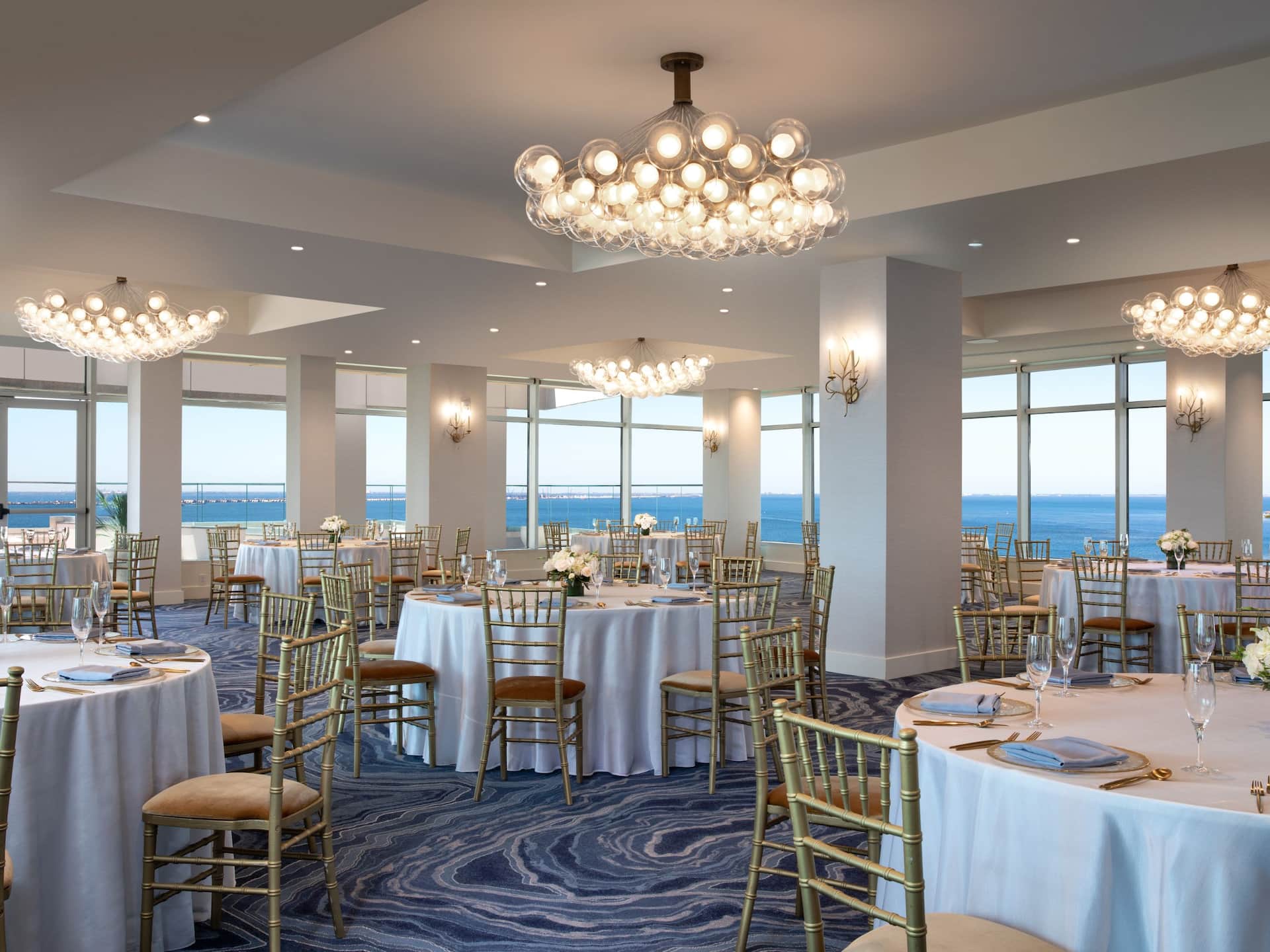 Grand Hyatt Tampa Bay Skylark Social Wide