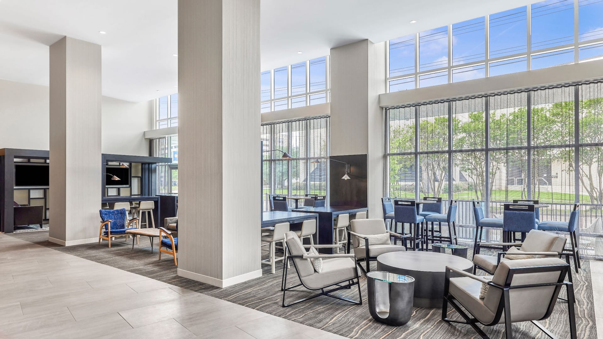 Hyatt House Houston Medical Center Lobby Seating
