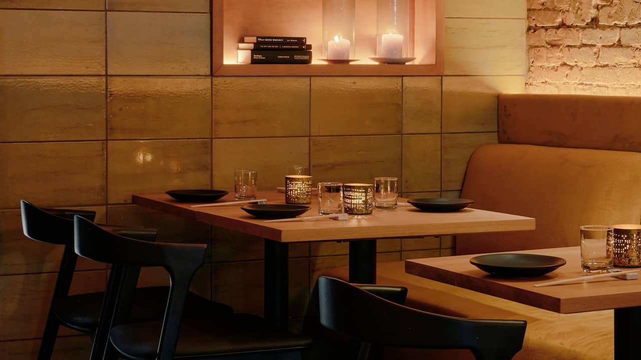 GG Tokyo Dining Table Detail