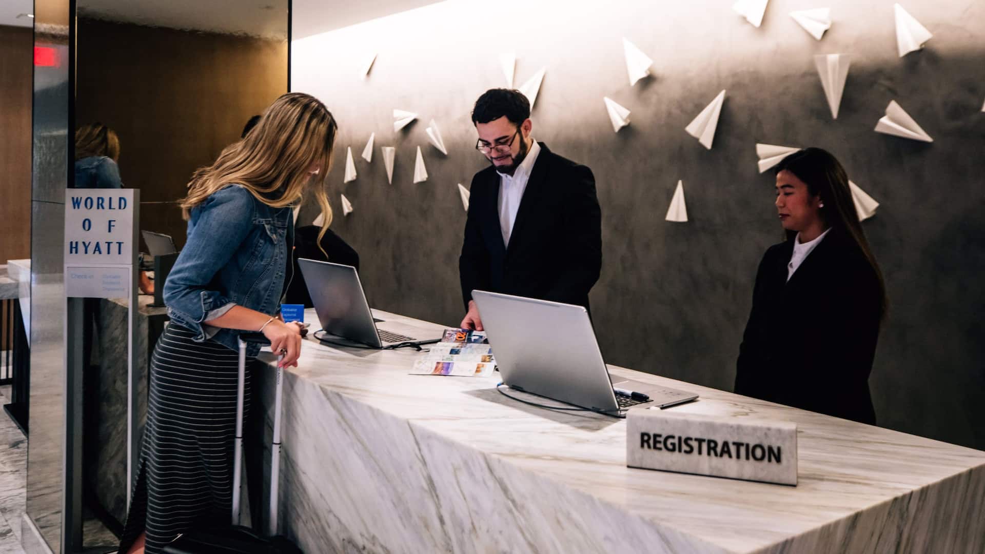 Hyatt Regency John Wayne Airport, Newport Beach Guest Checking In